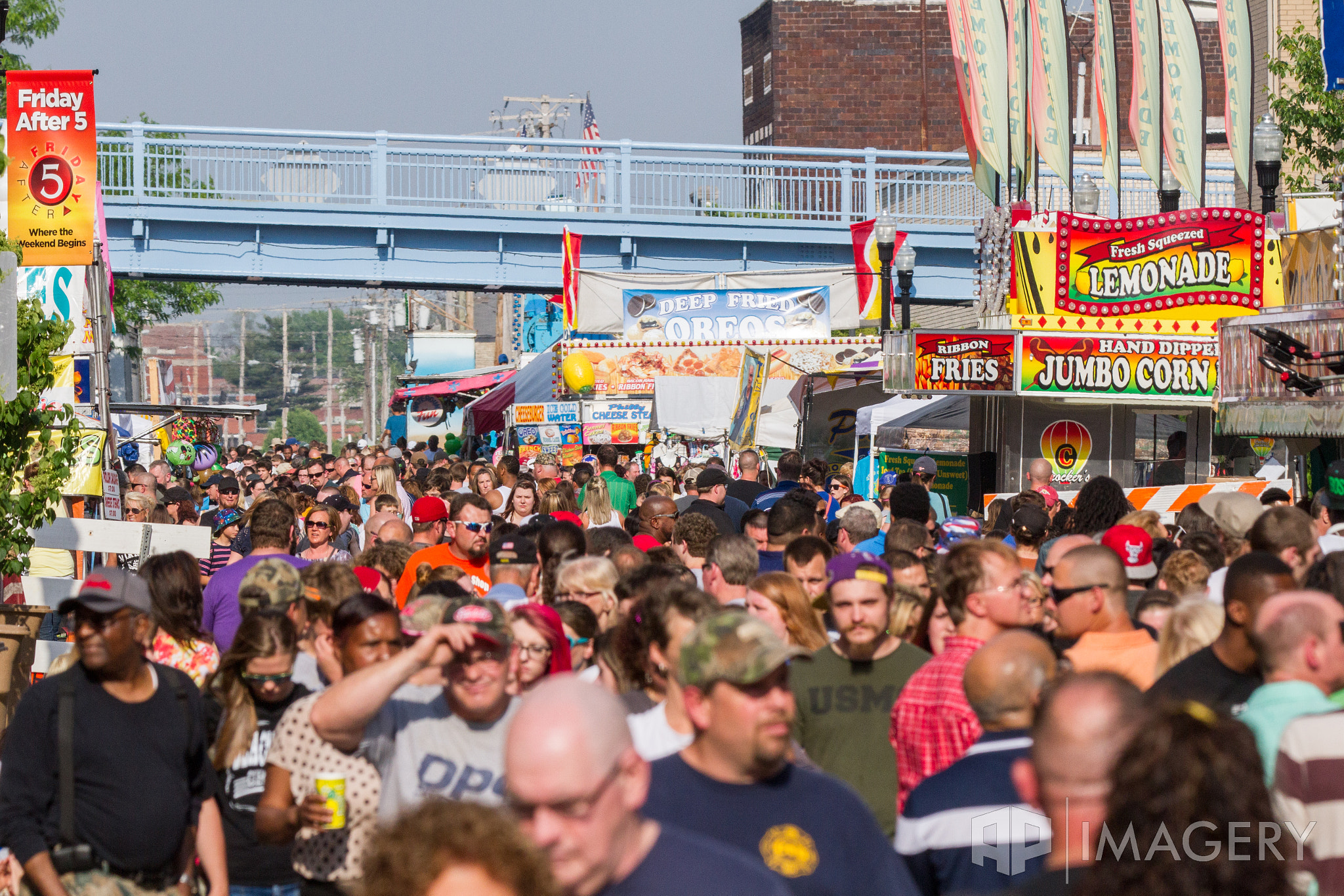 Canon EF 70-200mm F2.8L IS II USM sample photo. Bbqfest 2015 crowd photography