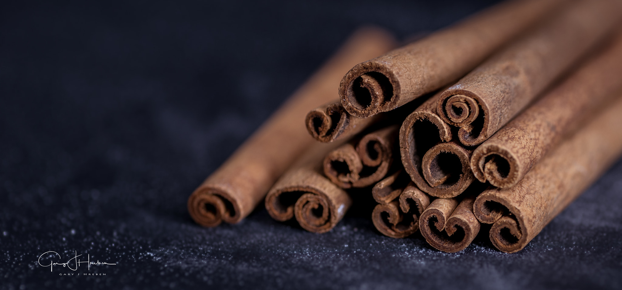 Tokina AT-X Pro 100mm F2.8 Macro sample photo. Cinnamon photography