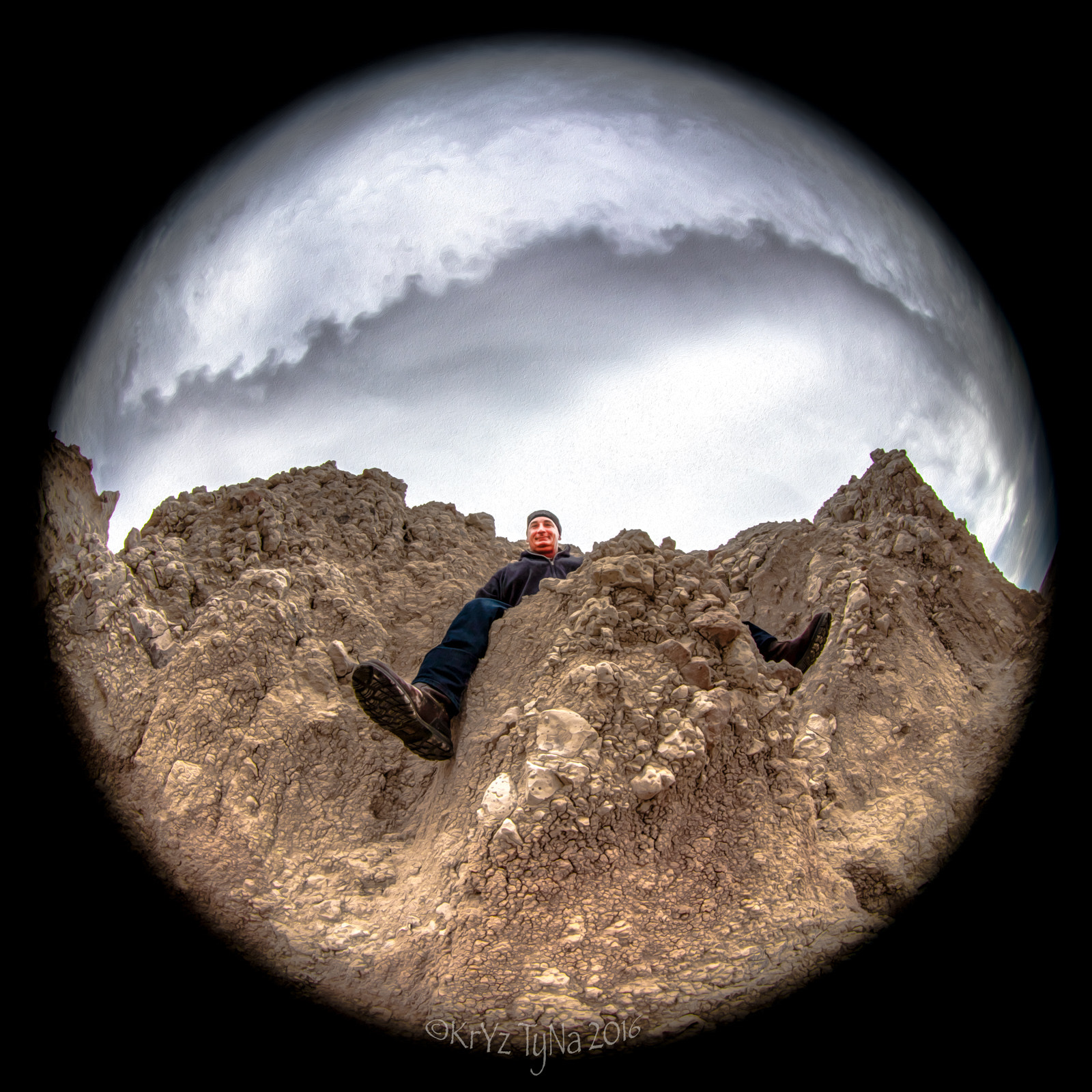 Canon EOS 5DS + Canon EF 8-15mm F4L Fisheye USM sample photo. The badlands part 3 photography