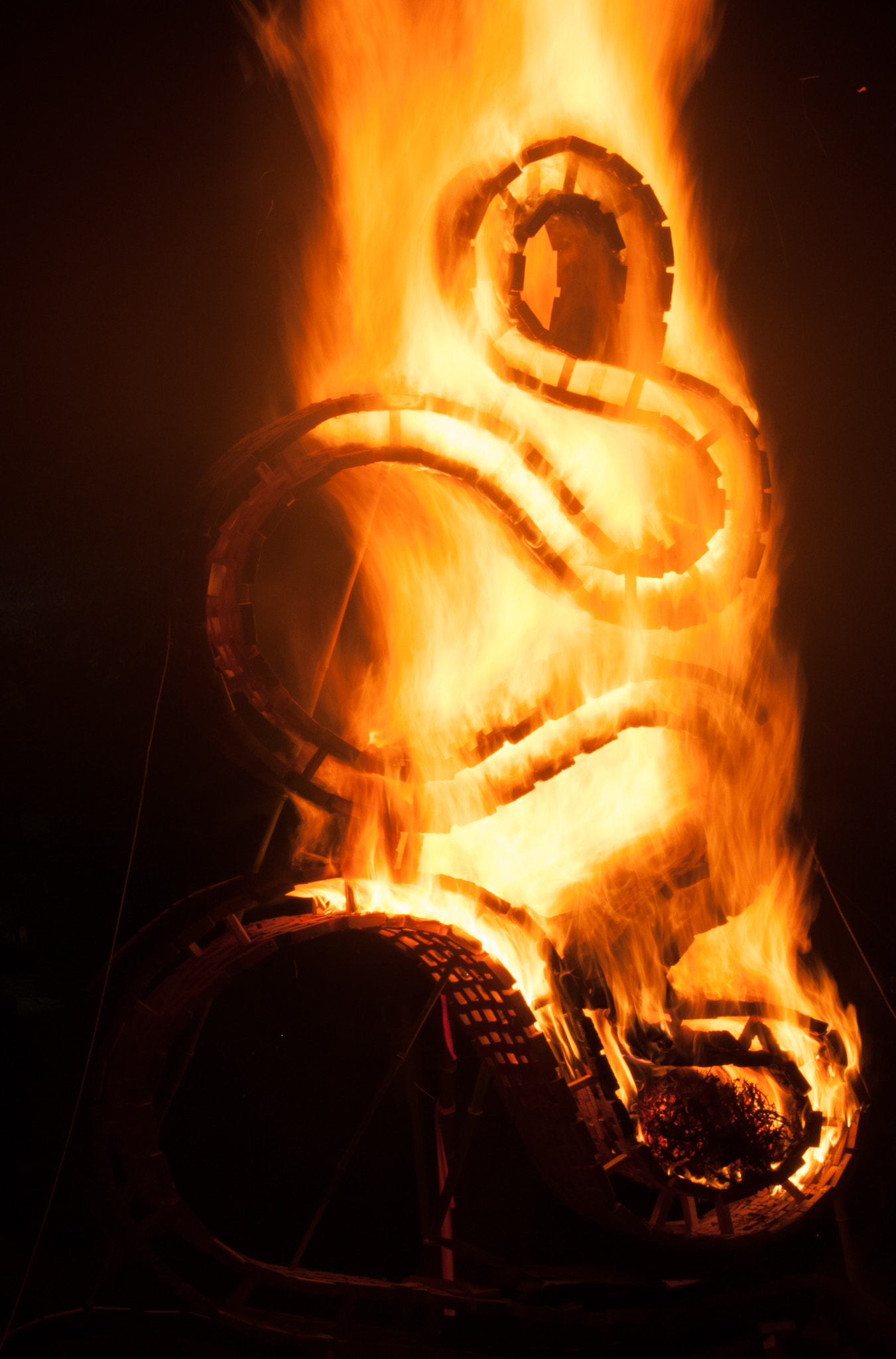 Sigma 105mm F2.8 EX DG OS HSM sample photo. Firey coils photography