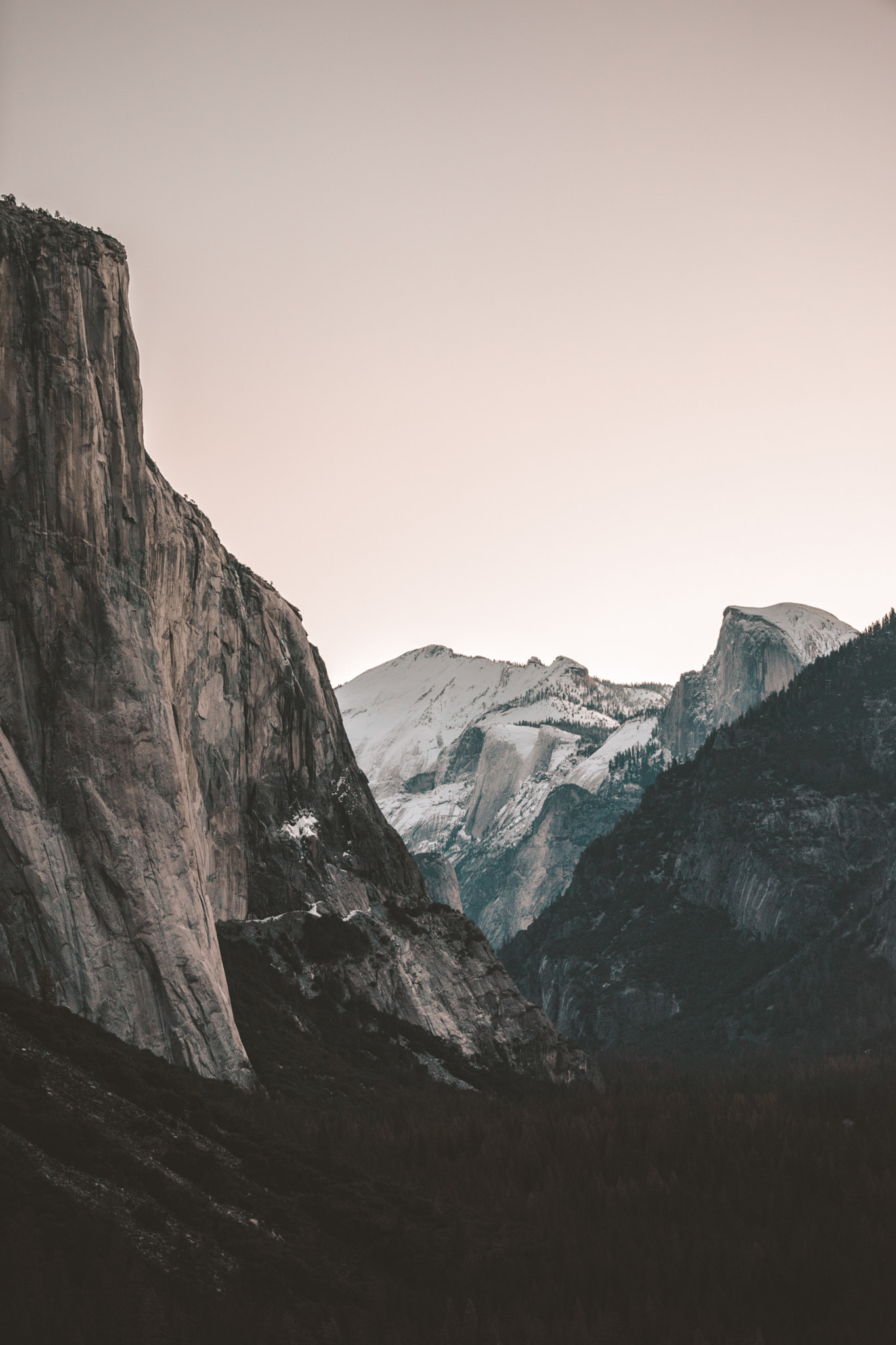 Sony a7 II + Sony 70-200mm F2.8 G SSM II sample photo. Yosemite photography