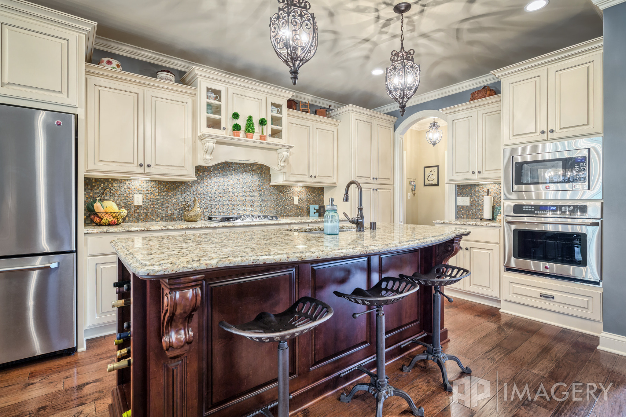 Real Estate - Kitchen