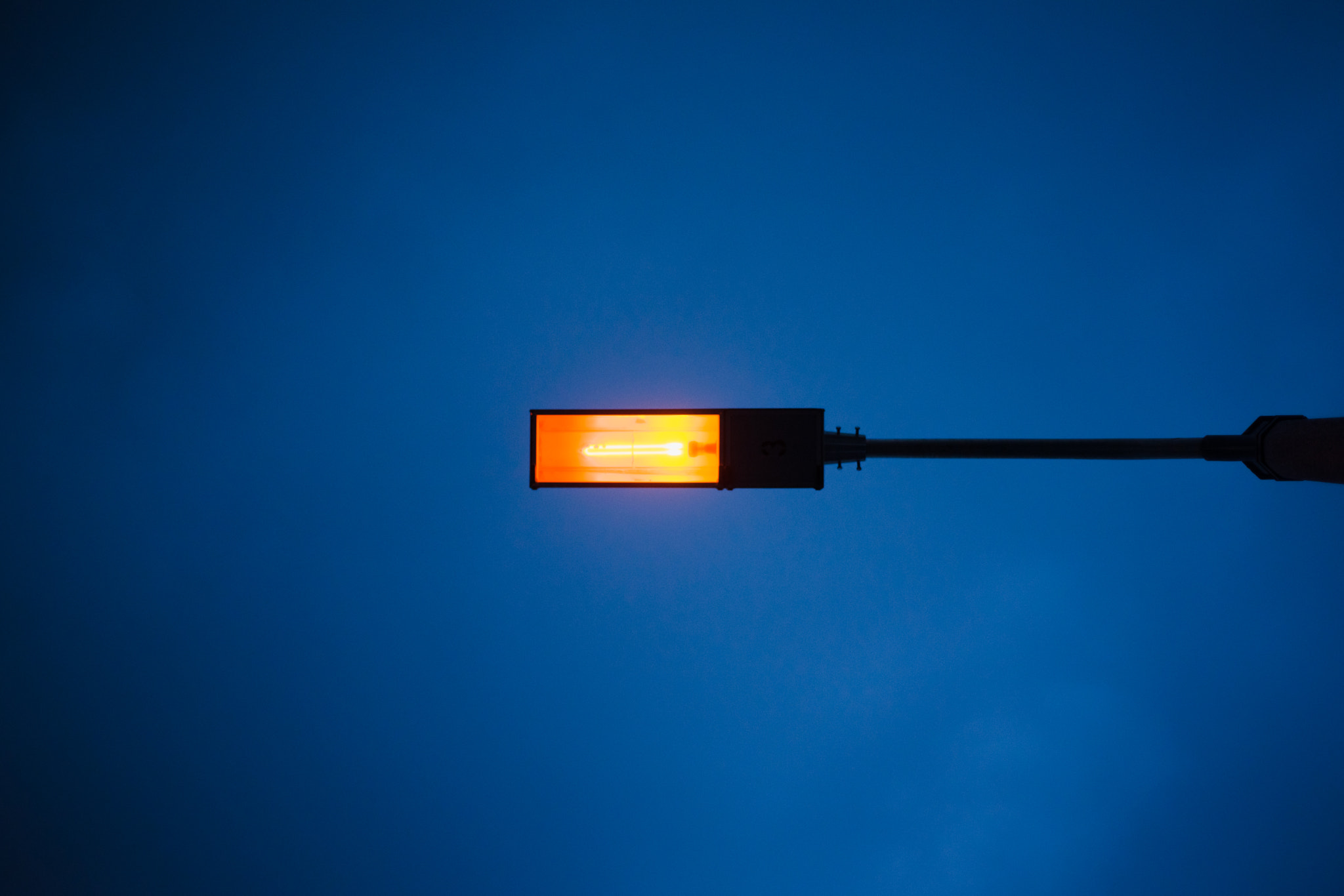 Sony a7 sample photo. Streelight photography