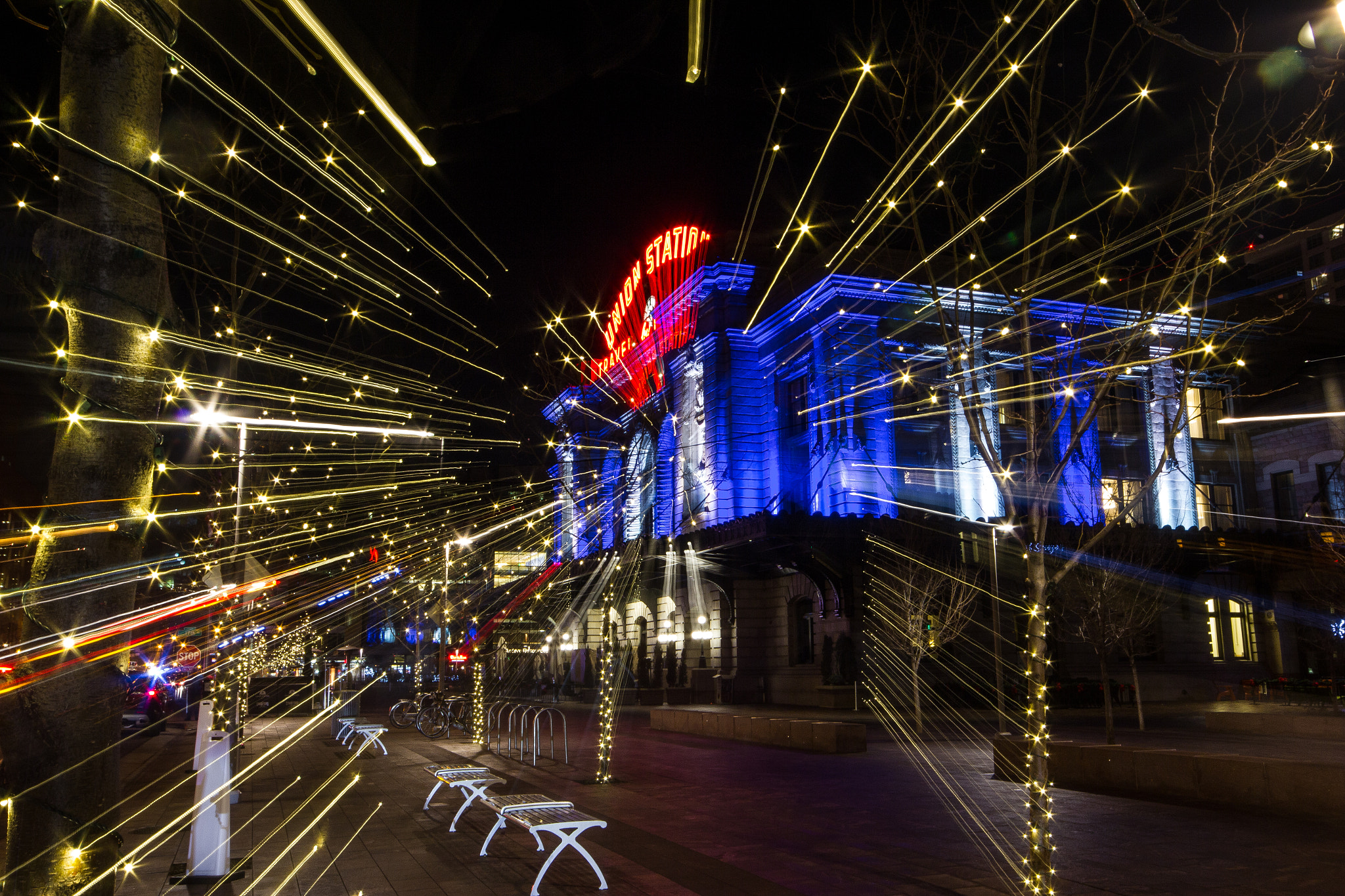 Sigma 10-20mm F4-5.6 EX DC HSM sample photo. Union station lights 3 photography