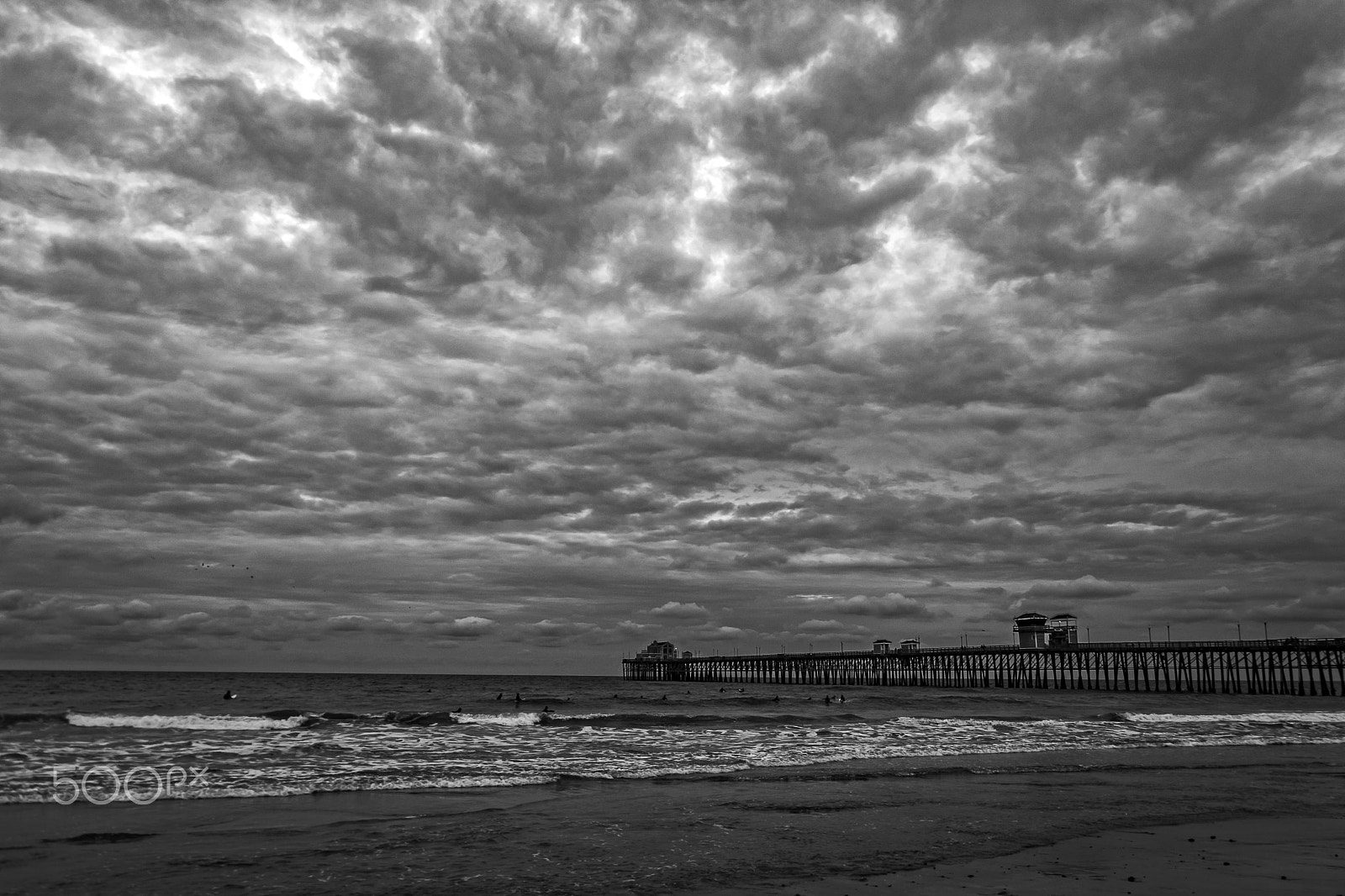 Nikon D500 sample photo. Approaching storm in oceanside - january 18, 2017 photography