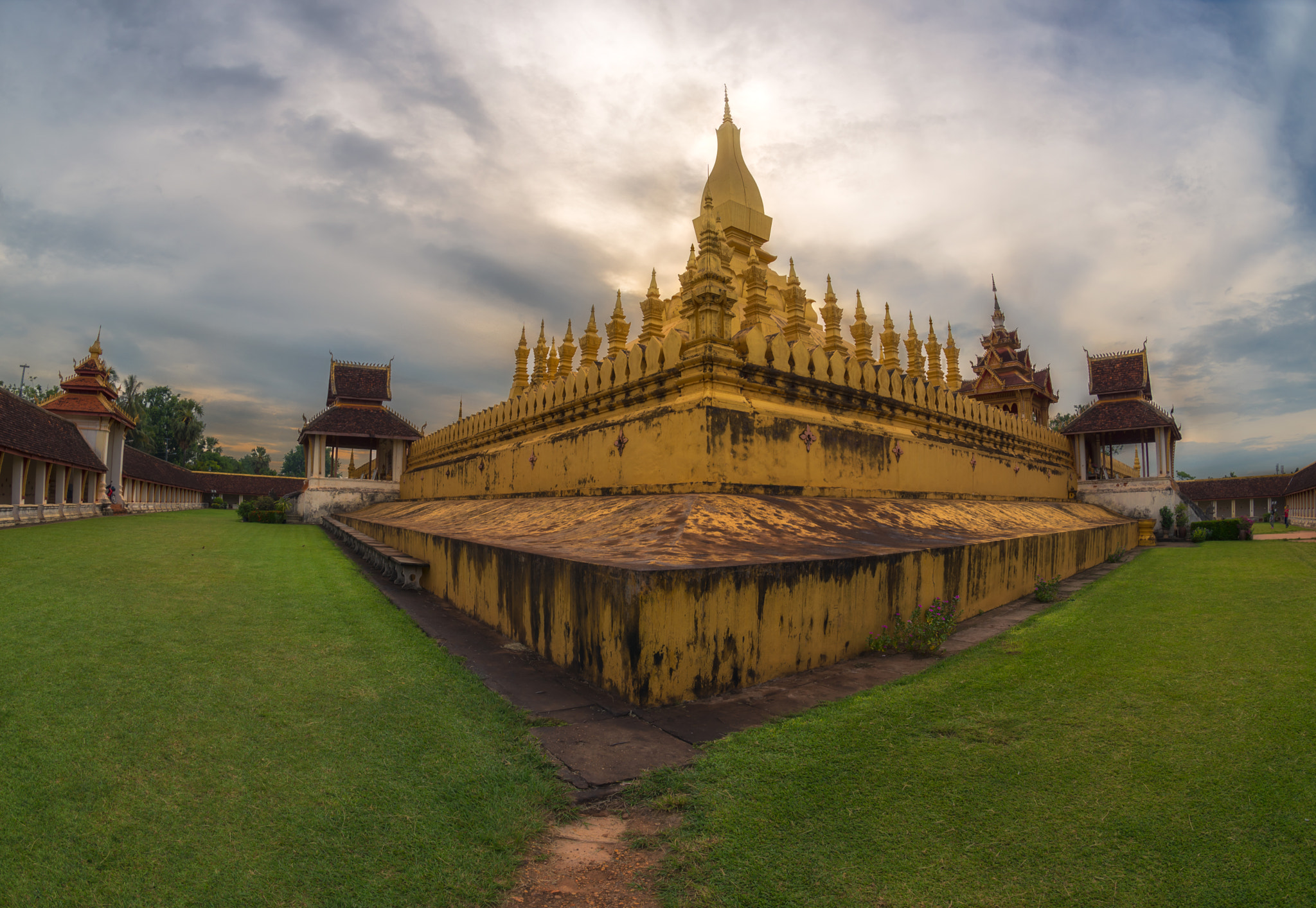 Nikon D750 sample photo. Pha that luang in vientiane, laos landmarks photography