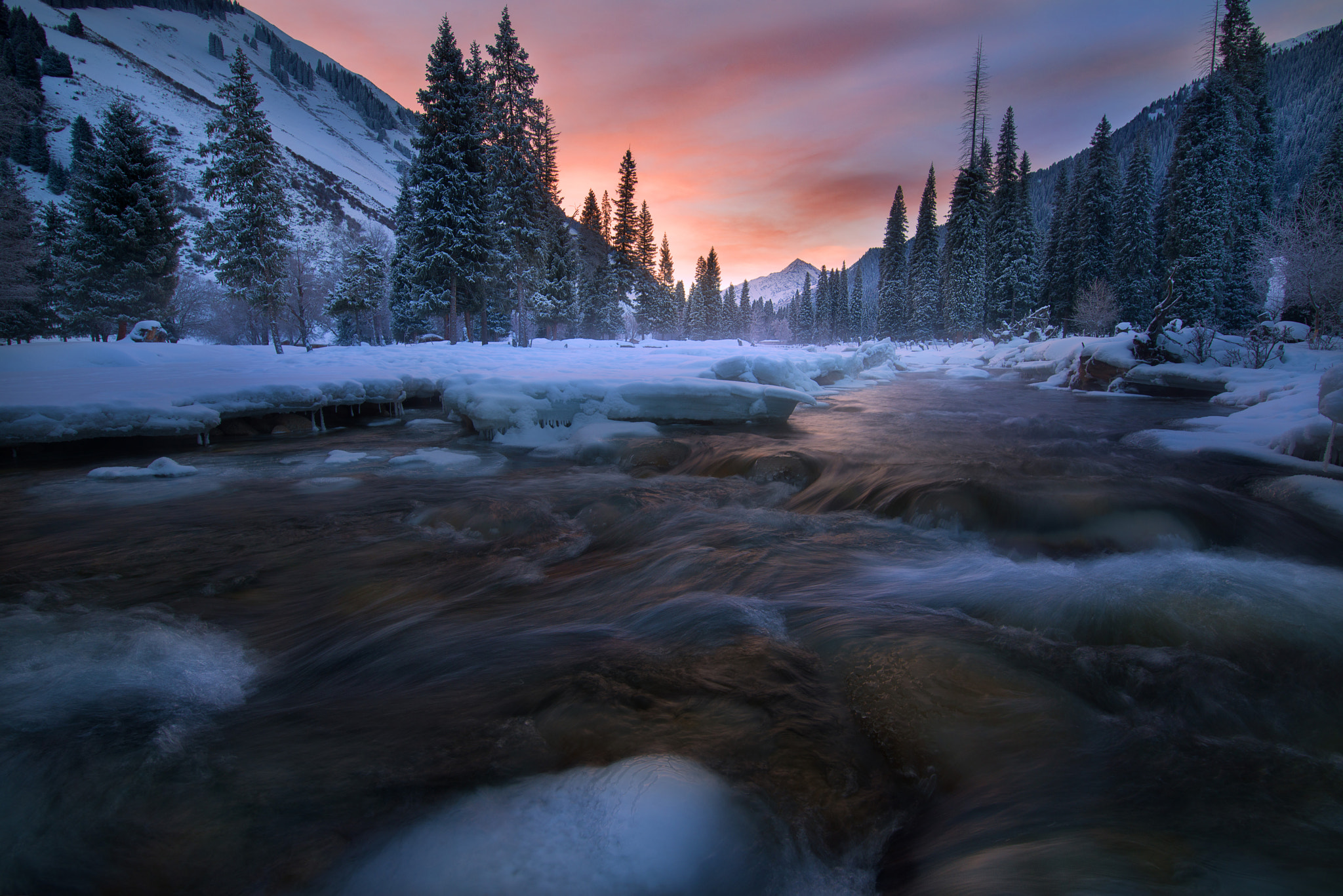Tamron SP 15-30mm F2.8 Di VC USD sample photo. World of ice and snow photography
