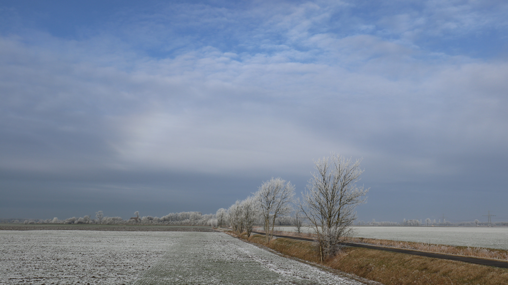 Canon EF-M 11-22mm F4-5.6 IS STM sample photo. Winterview towards mensingeweer photography