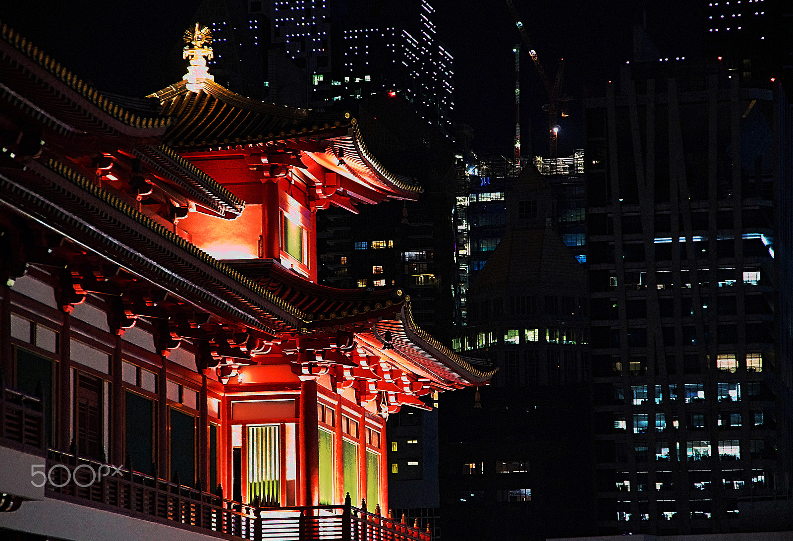 Pentax K-5 sample photo. Glowing for the neighbours photography