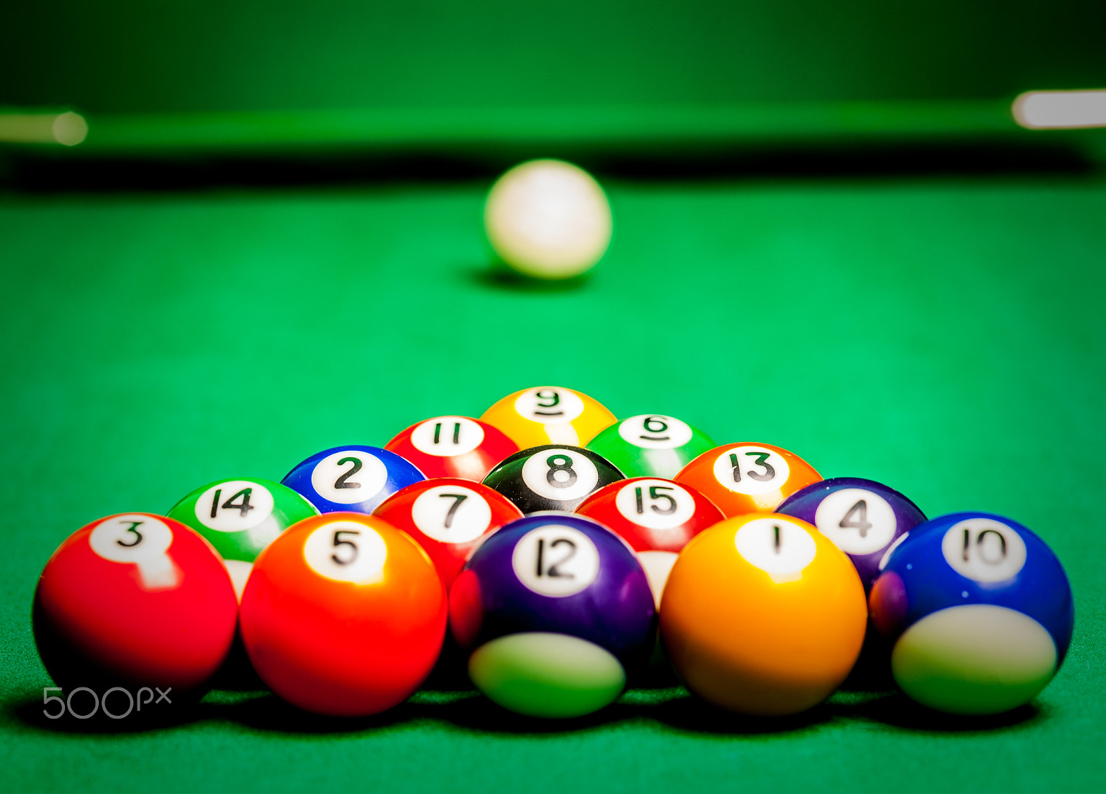 Canon EF 100mm F2.8 Macro USM sample photo. Billiard spheres photography
