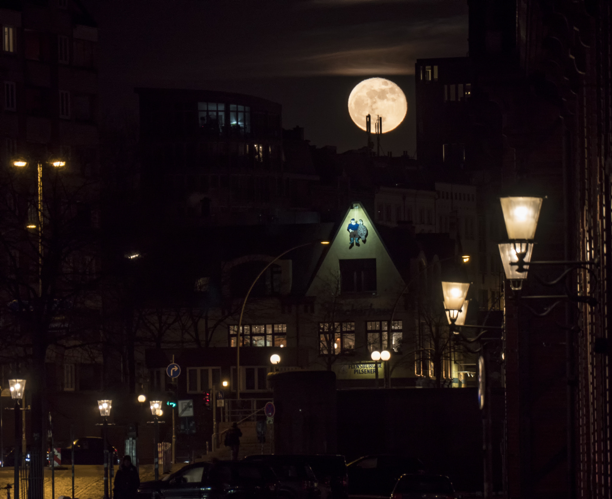 Panasonic Lumix DMC-GH4 sample photo. Fischmarkt mondaufgang photography