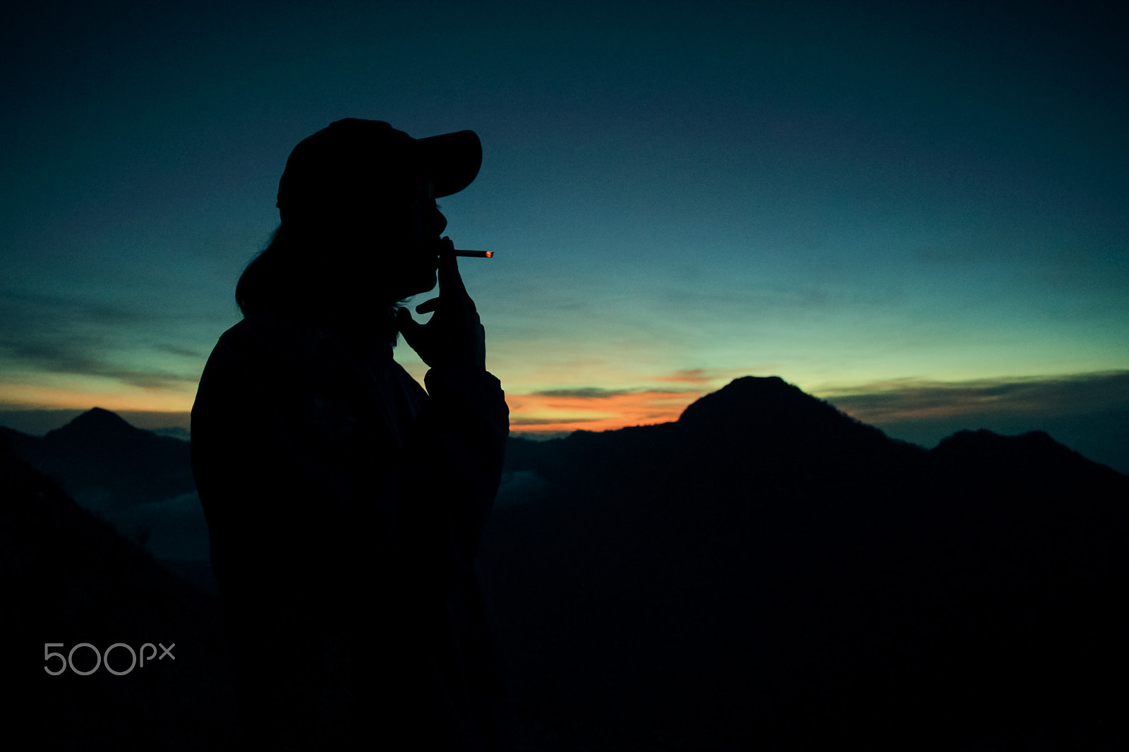 Canon EF 8-15mm F4L Fisheye USM sample photo. Silhouette photography