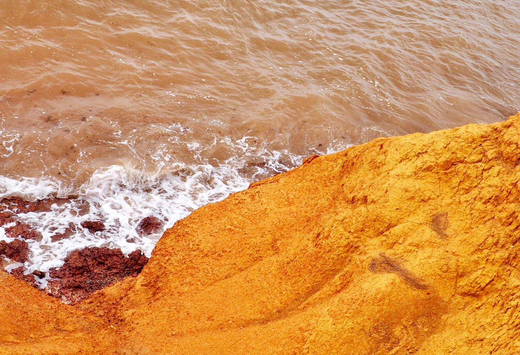 Olympus M.Zuiko Digital ED 12-40mm F2.8 Pro sample photo. Redcliffe beach - australia photography