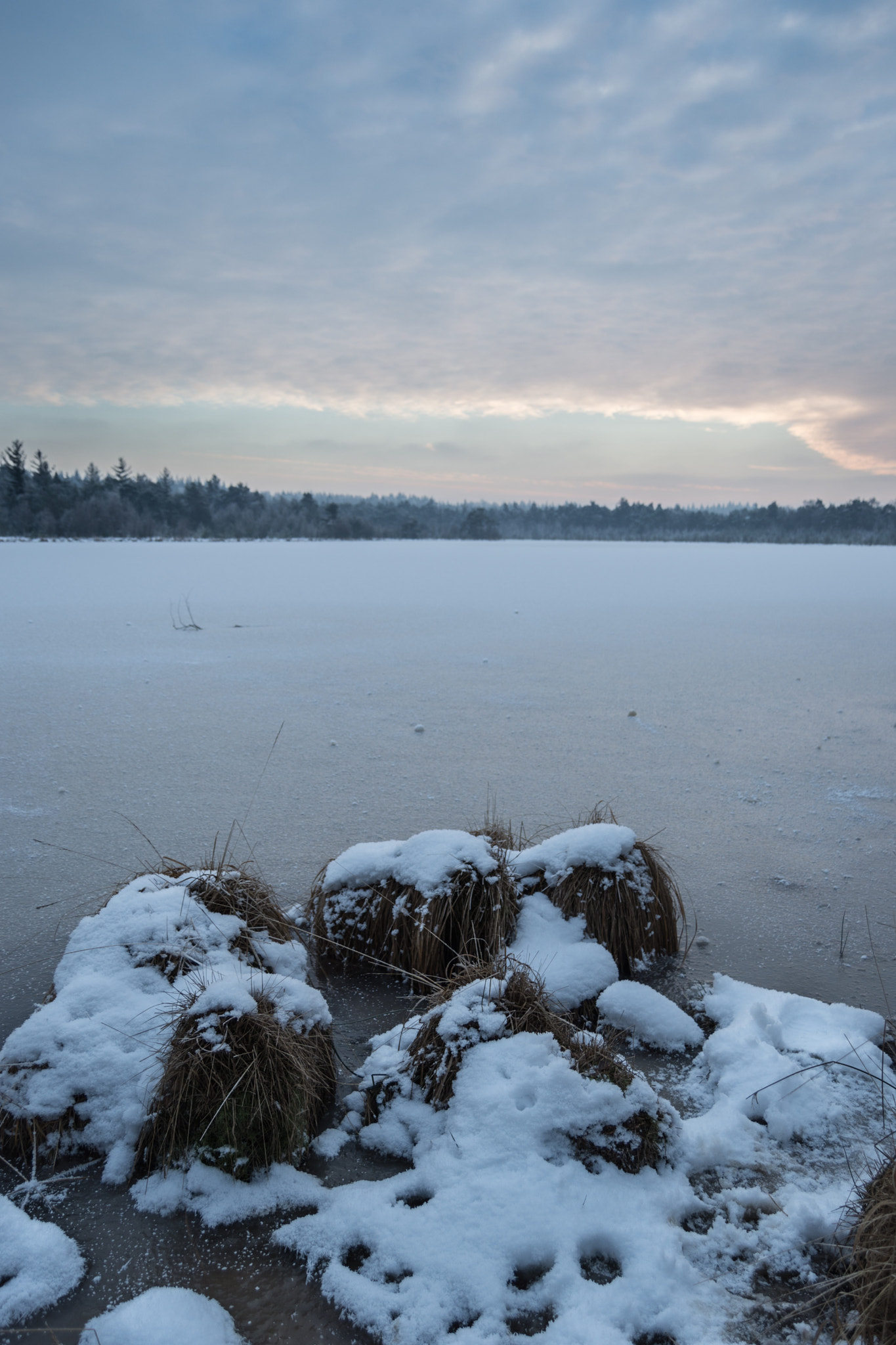 Nikon D7200 sample photo. Frozen lake photography