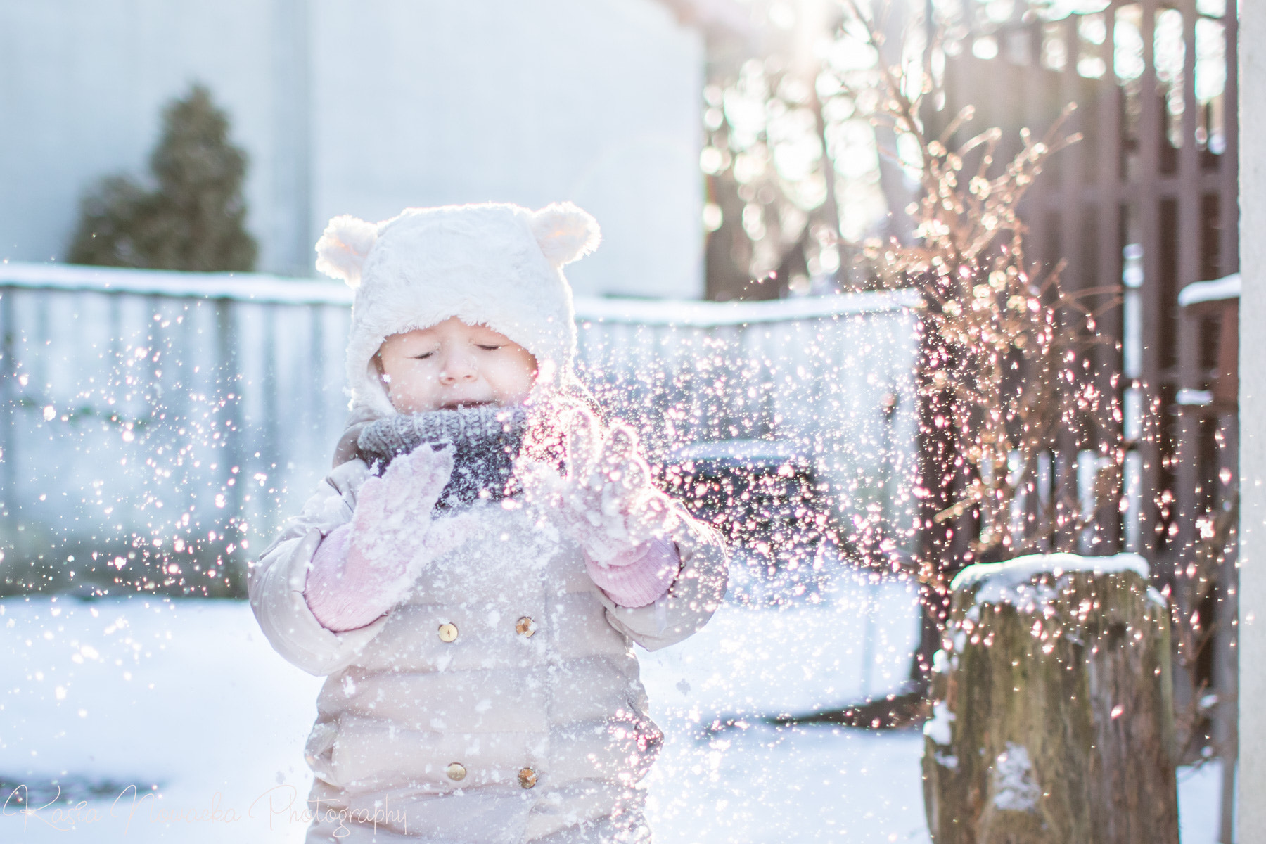 Canon EF 28mm F1.8 USM sample photo. Snow... photography