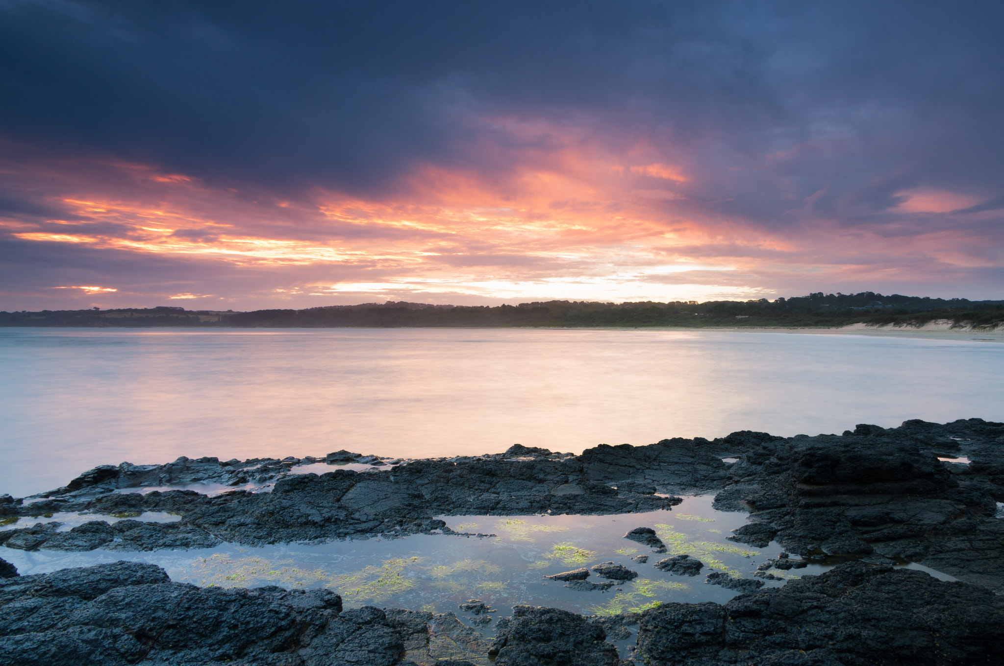 Pentax K-r sample photo. Rocks at point leo photography