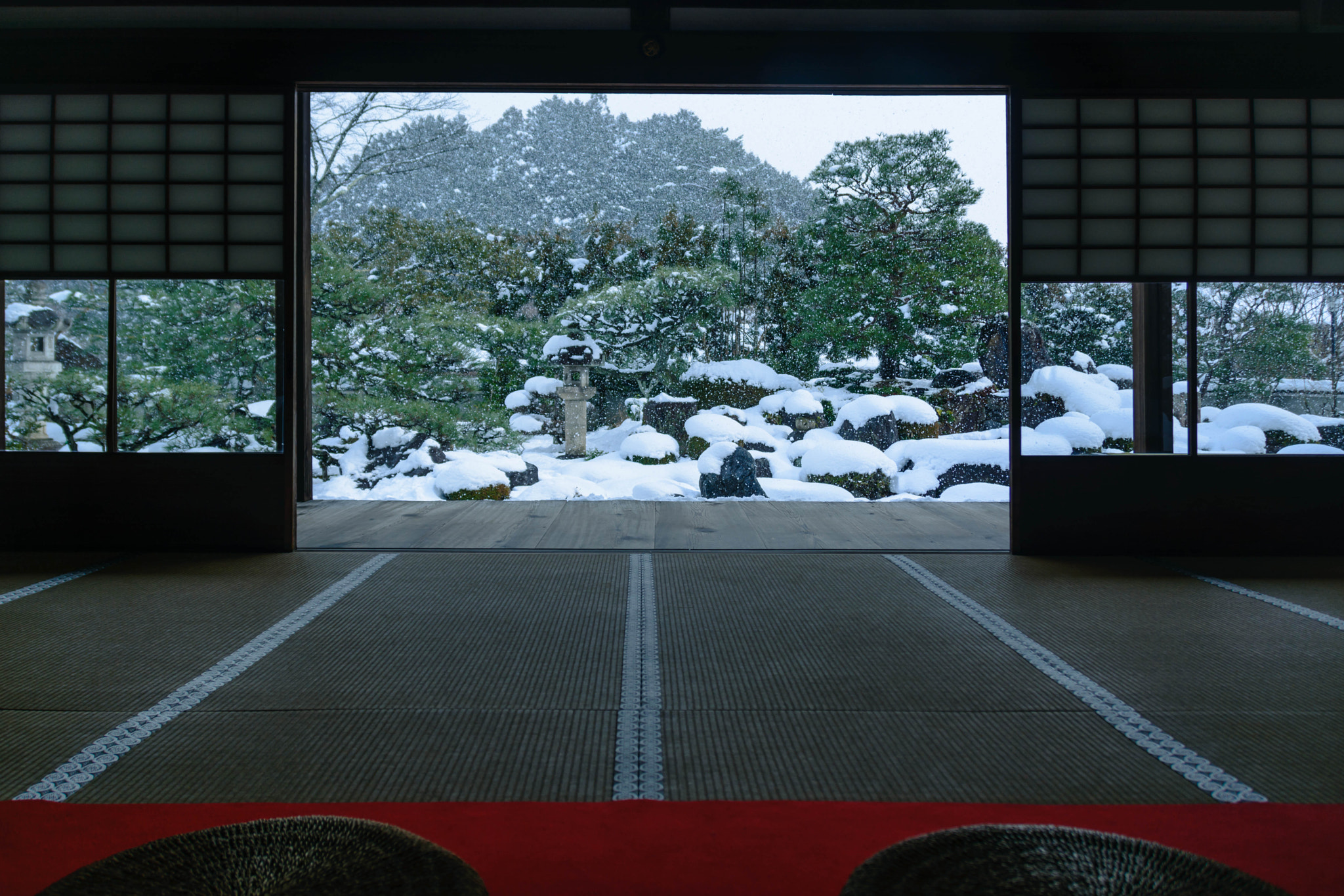Sigma 18-200mm F3.5-6.3 II DC OS HSM sample photo. 妙満寺雪の庭 photography