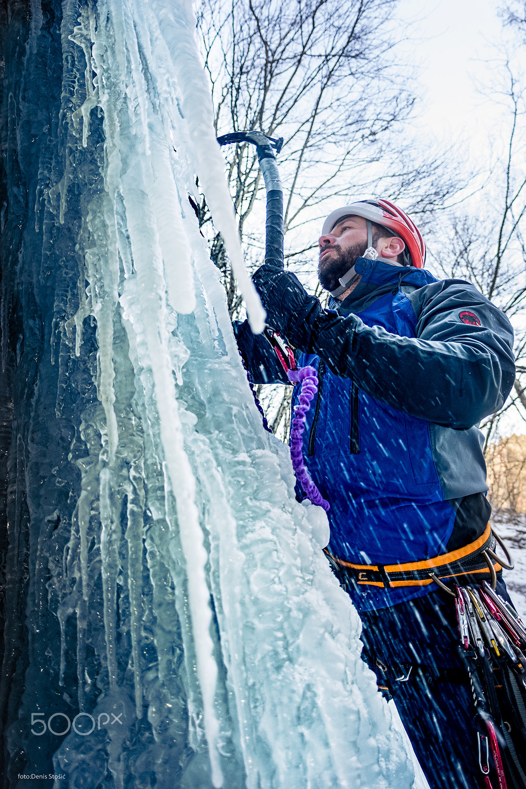 Nikon D7100 + Sigma 15mm F2.8 EX DG Diagonal Fisheye sample photo. Ice climber photography