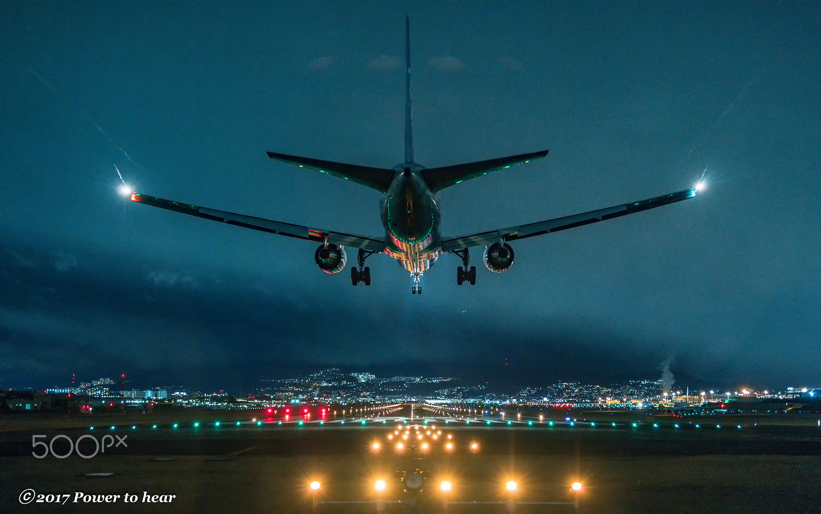 Nikon D5 sample photo. Elegant landing landscape of ana main aircraft b6 photography