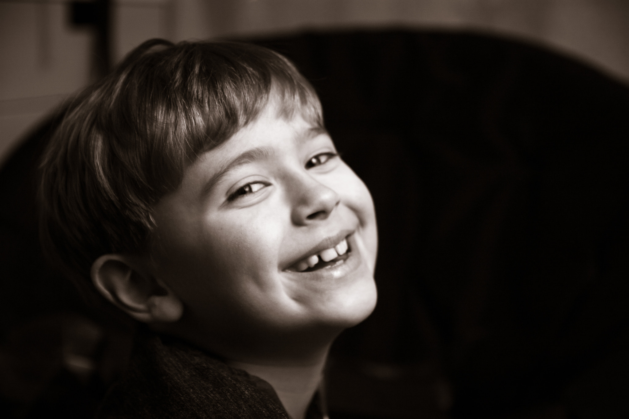 Canon EF-S 17-55mm F2.8 IS USM sample photo. My boy photography