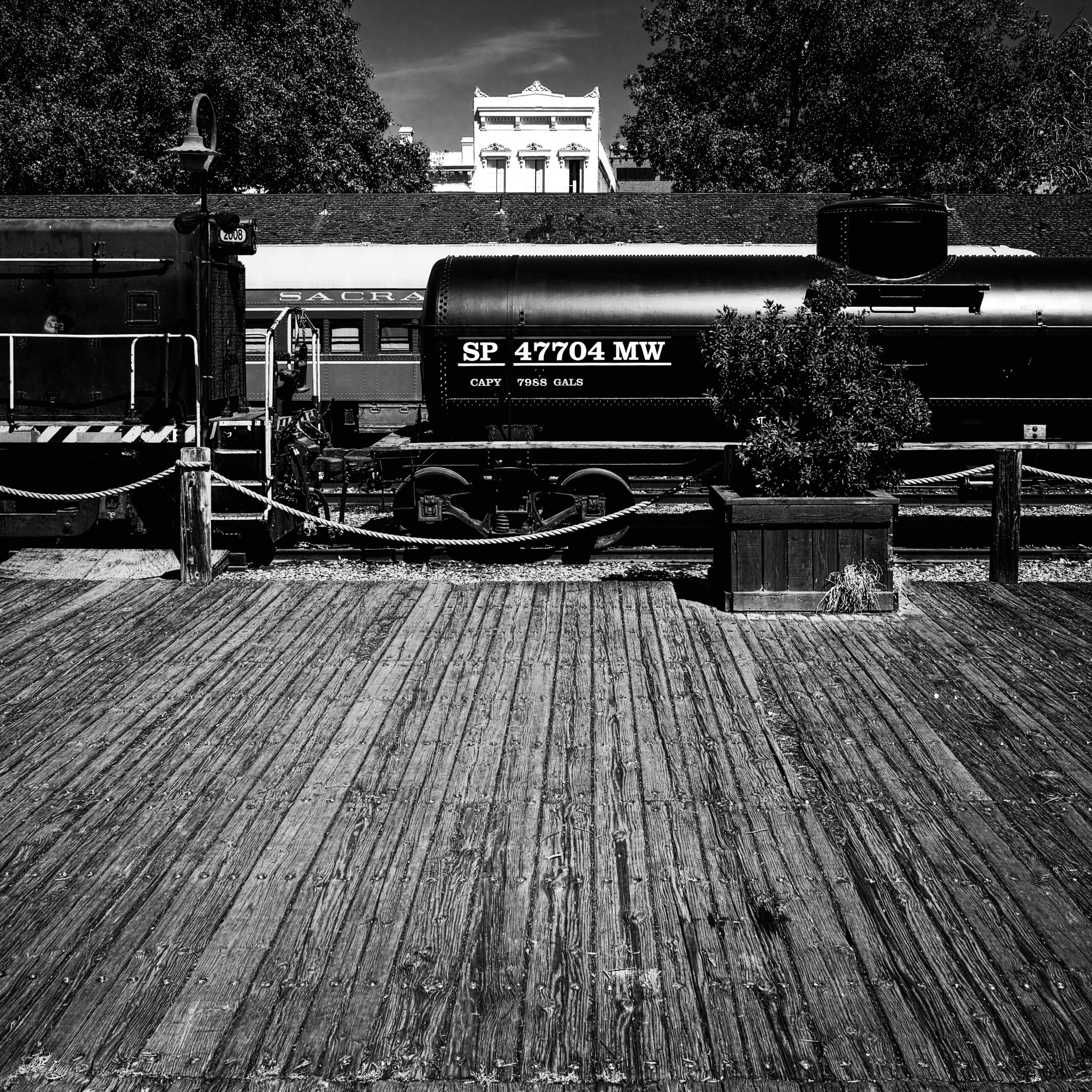 Sigma dp1 Quattro + 1006 sample photo. California state railroad museum photography