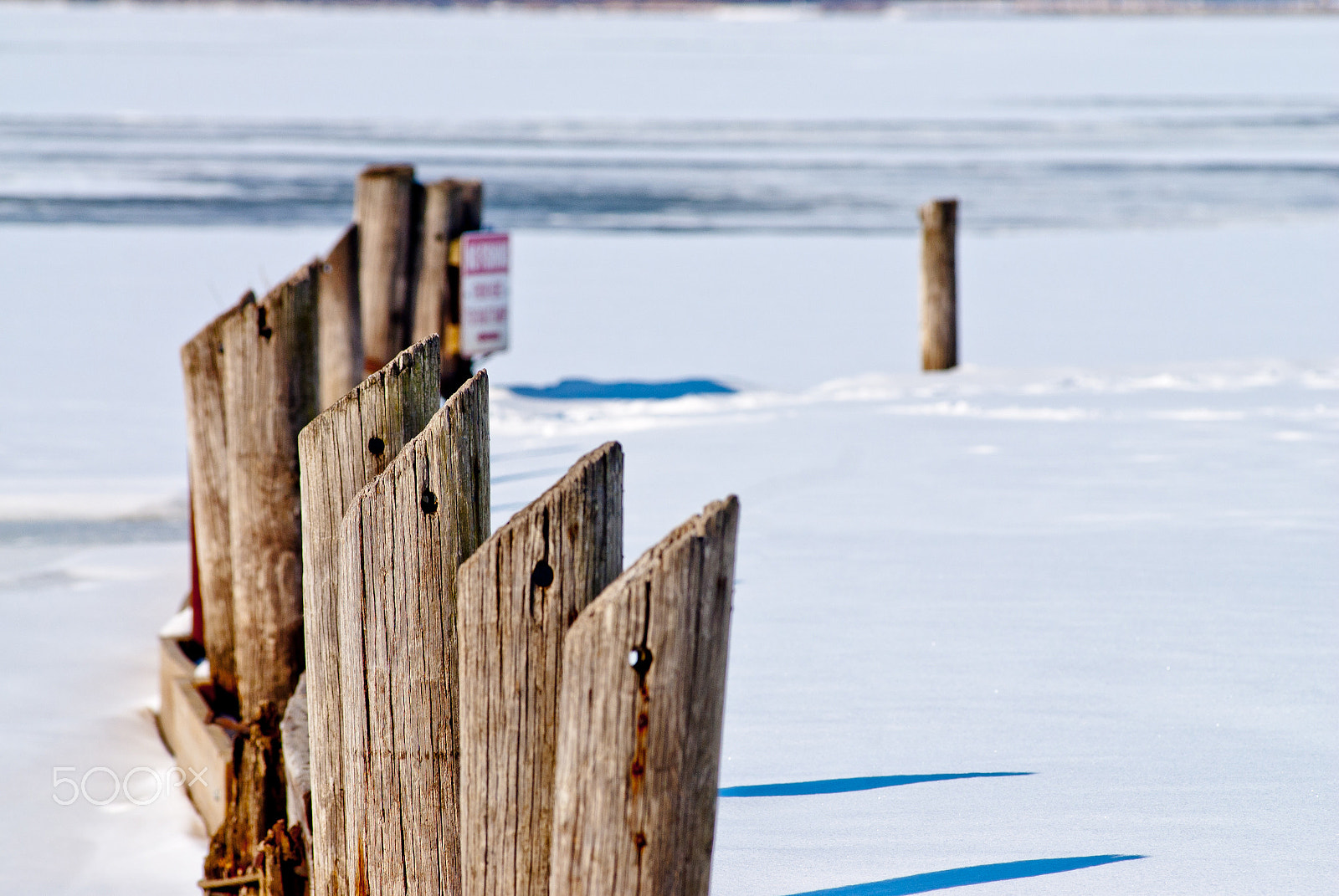 Nikon D200 sample photo. Frozen creve coeur lake photography