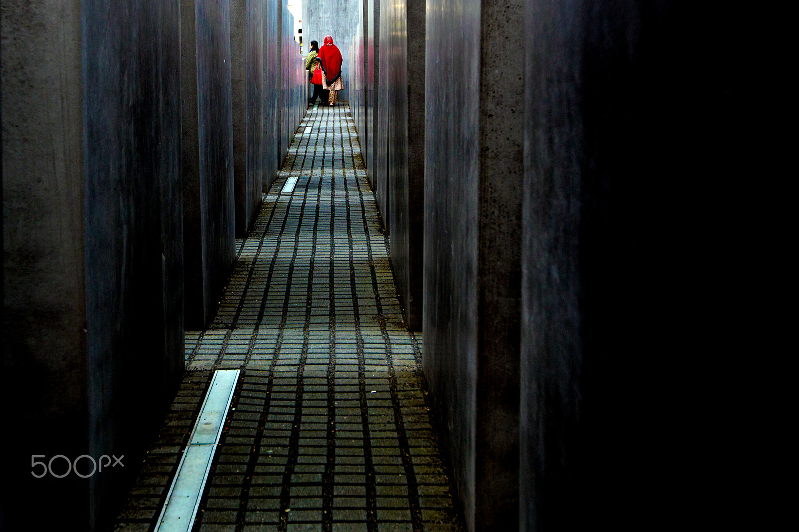 Canon EF 16-35mm F2.8L II USM sample photo. Holocaust memorial in berlin photography