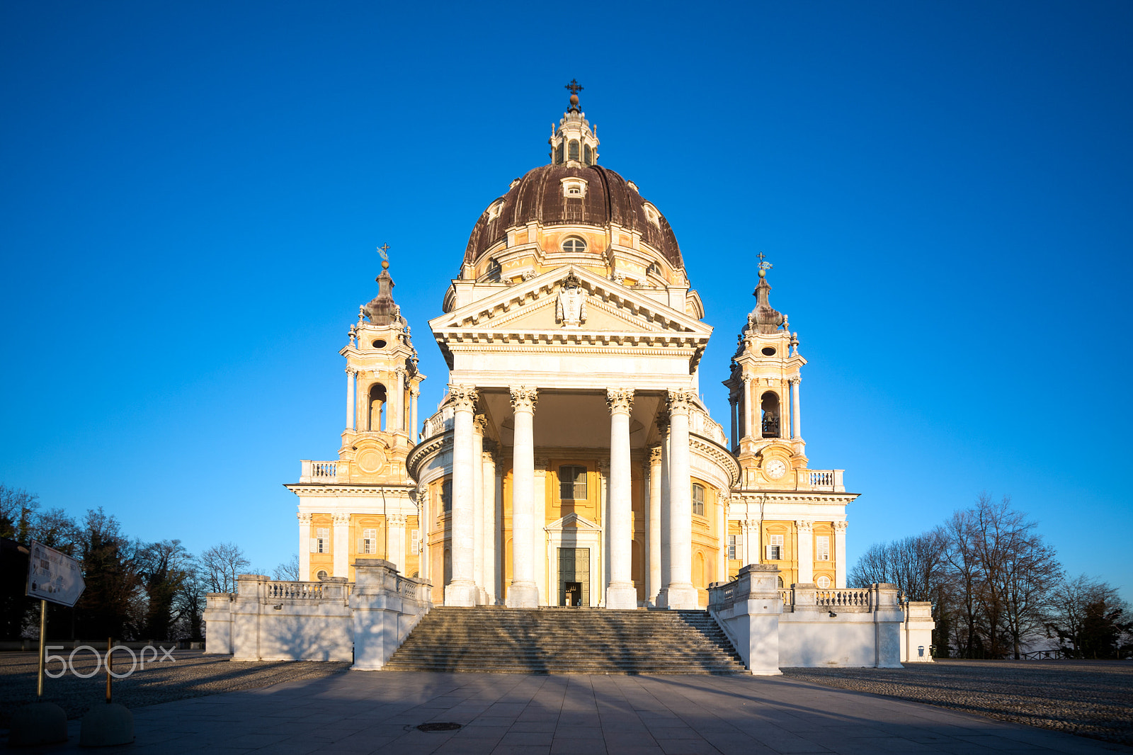 Sigma 15-30mm f/3.5-4.5 EX DG Aspherical sample photo. Basilica di superga turin, italy photography