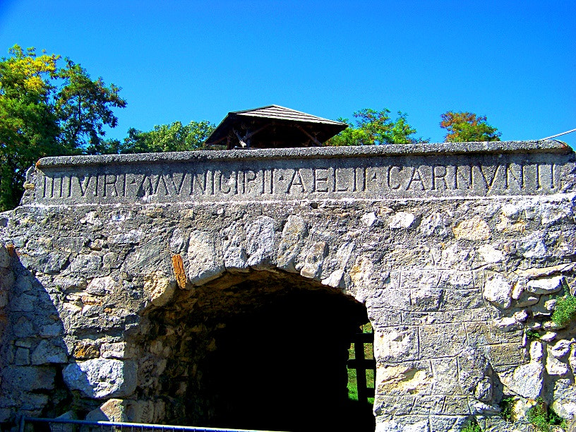 Kodak Z812 IS ZOOM DIGITAL CAMERA sample photo. Amphitheater photography