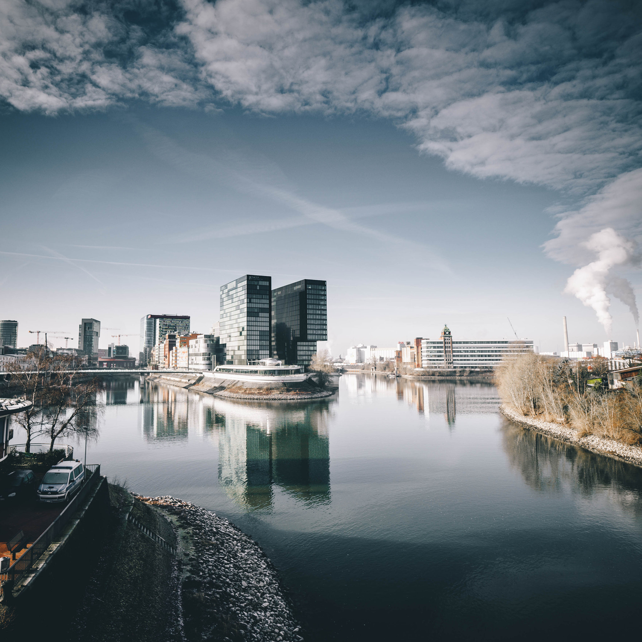 Samyang AF 14mm F2.8 FE sample photo. Media hafen  photography