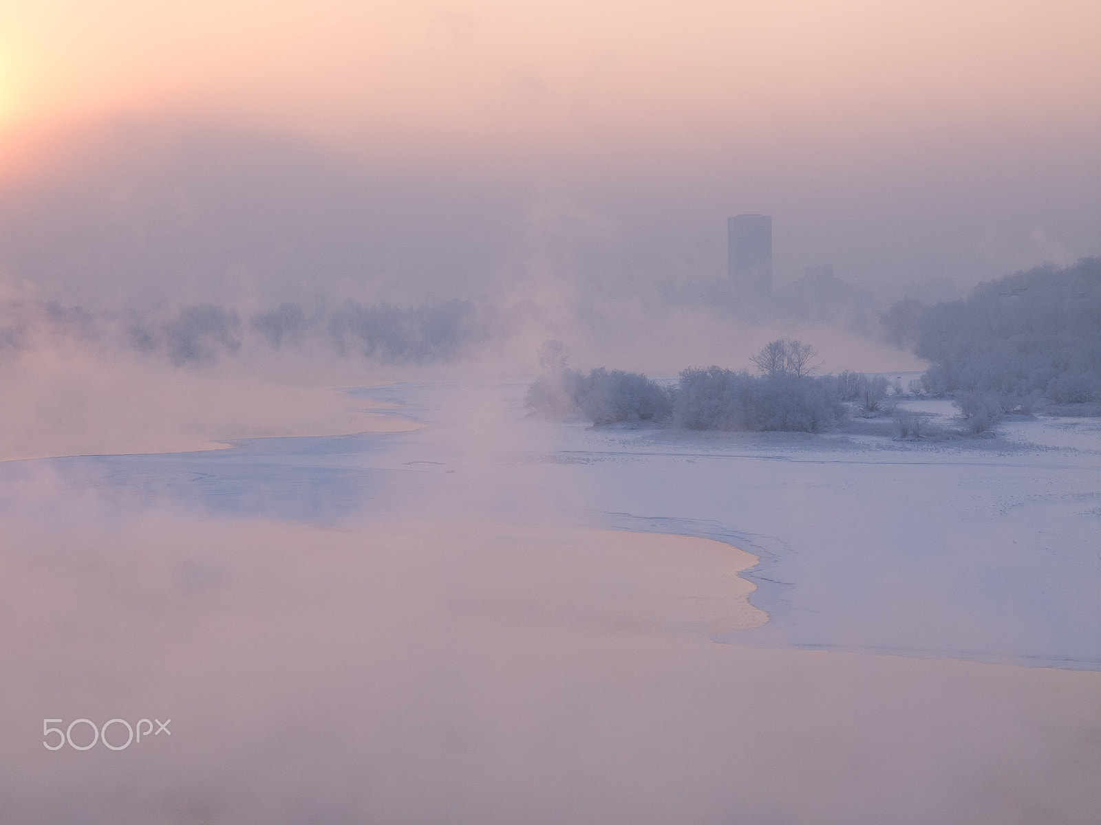 Olympus Zuiko Digital ED 12-60mm F2.8-4.0 SWD sample photo. ...cold town... photography