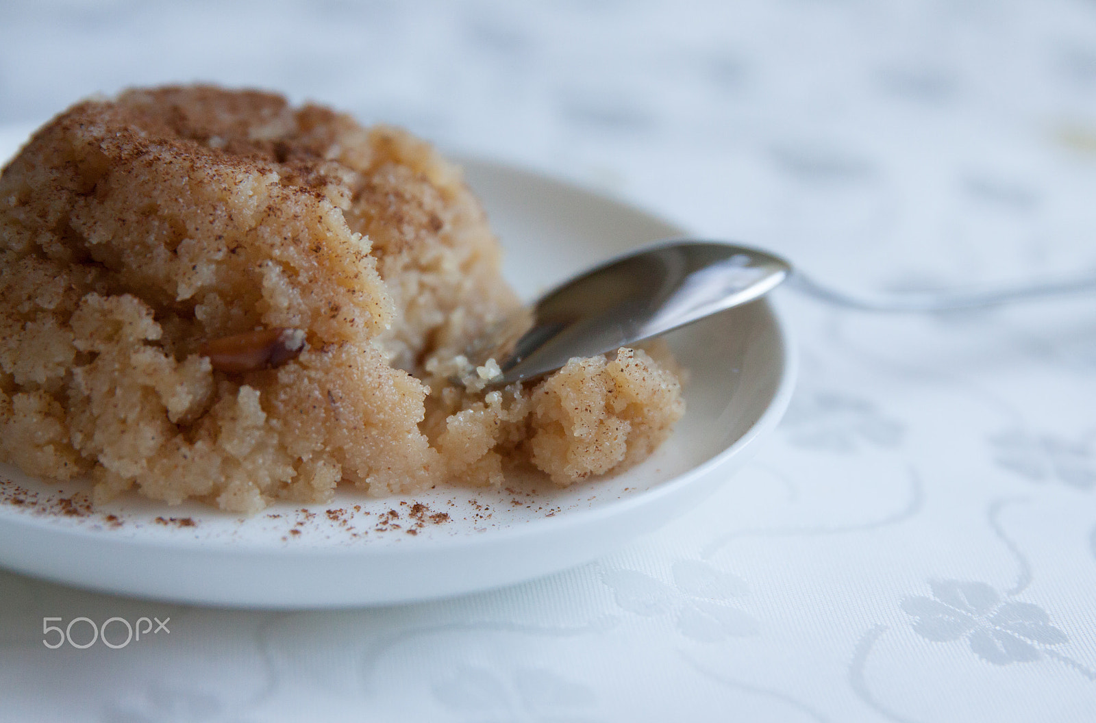 Canon EF 24-70mm F2.8L II USM sample photo. Turkish traditional semolina dessert photography