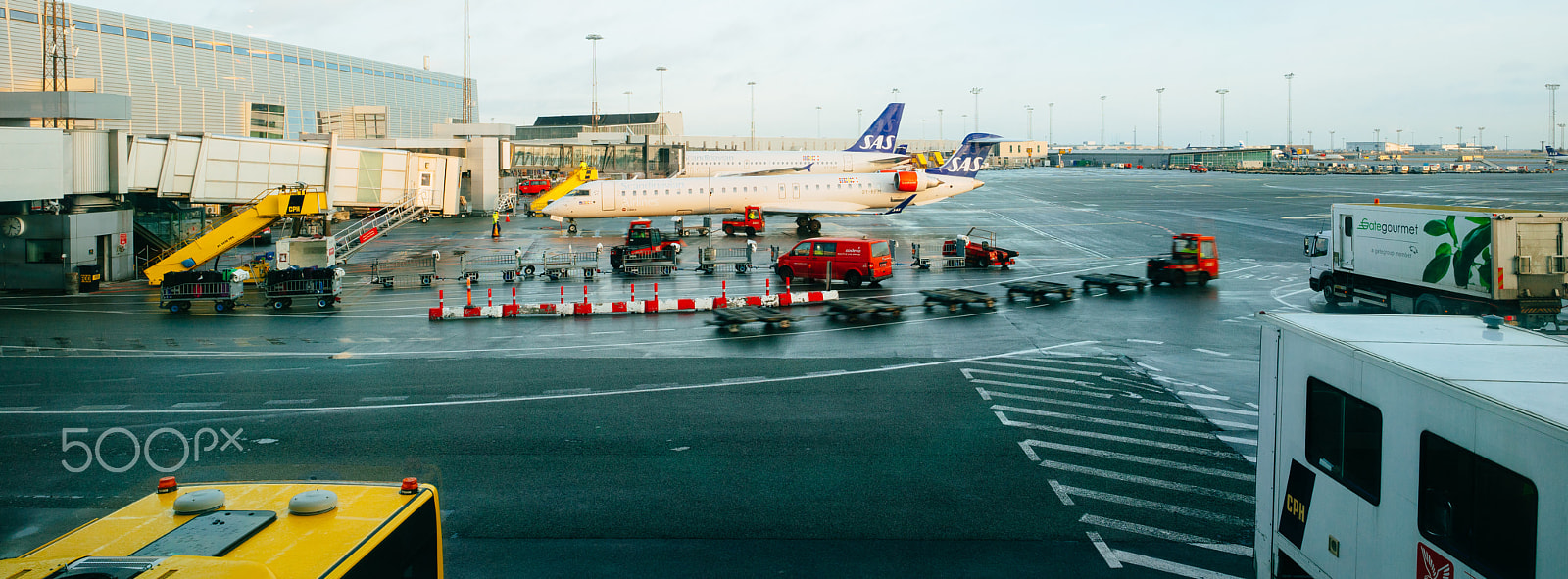 Sony a7R + E 21mm F2.8 sample photo. Sas's mcdonnell douglas aircrafts photography