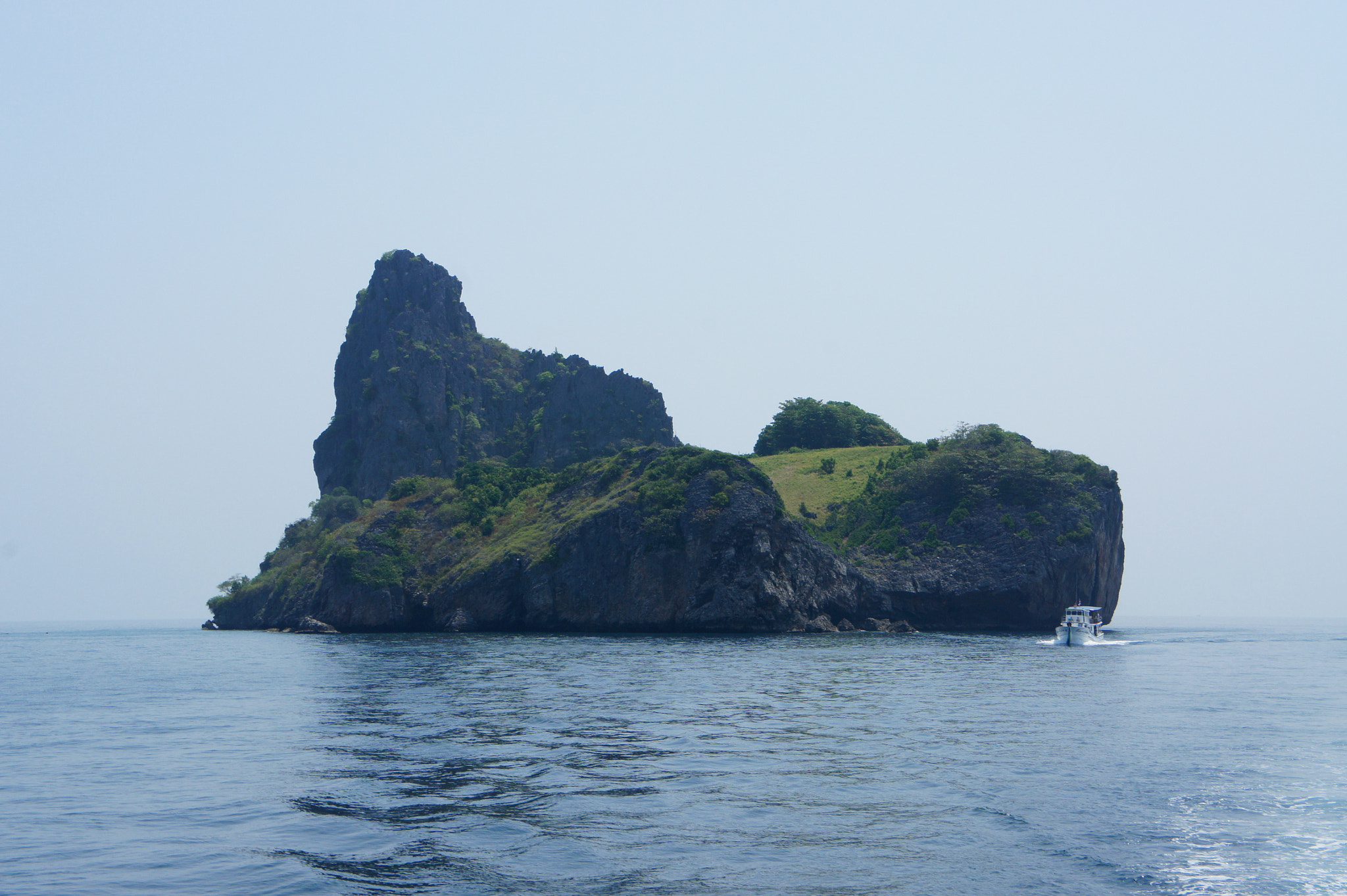 Sony Alpha NEX-5 sample photo. Koh haa / thailand photography