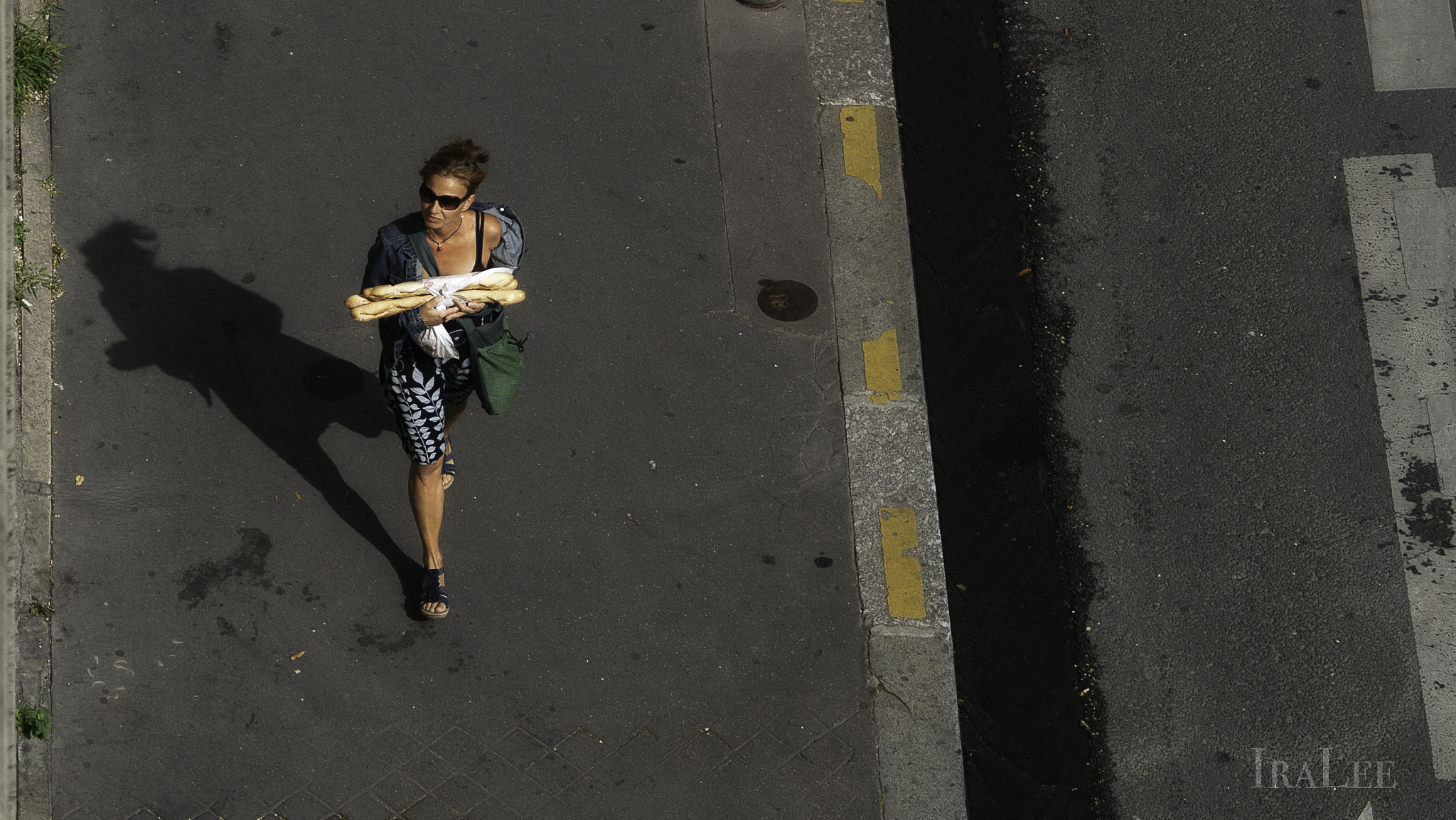 Nikon AF-S Micro-Nikkor 105mm F2.8G IF-ED VR sample photo. Paris photography
