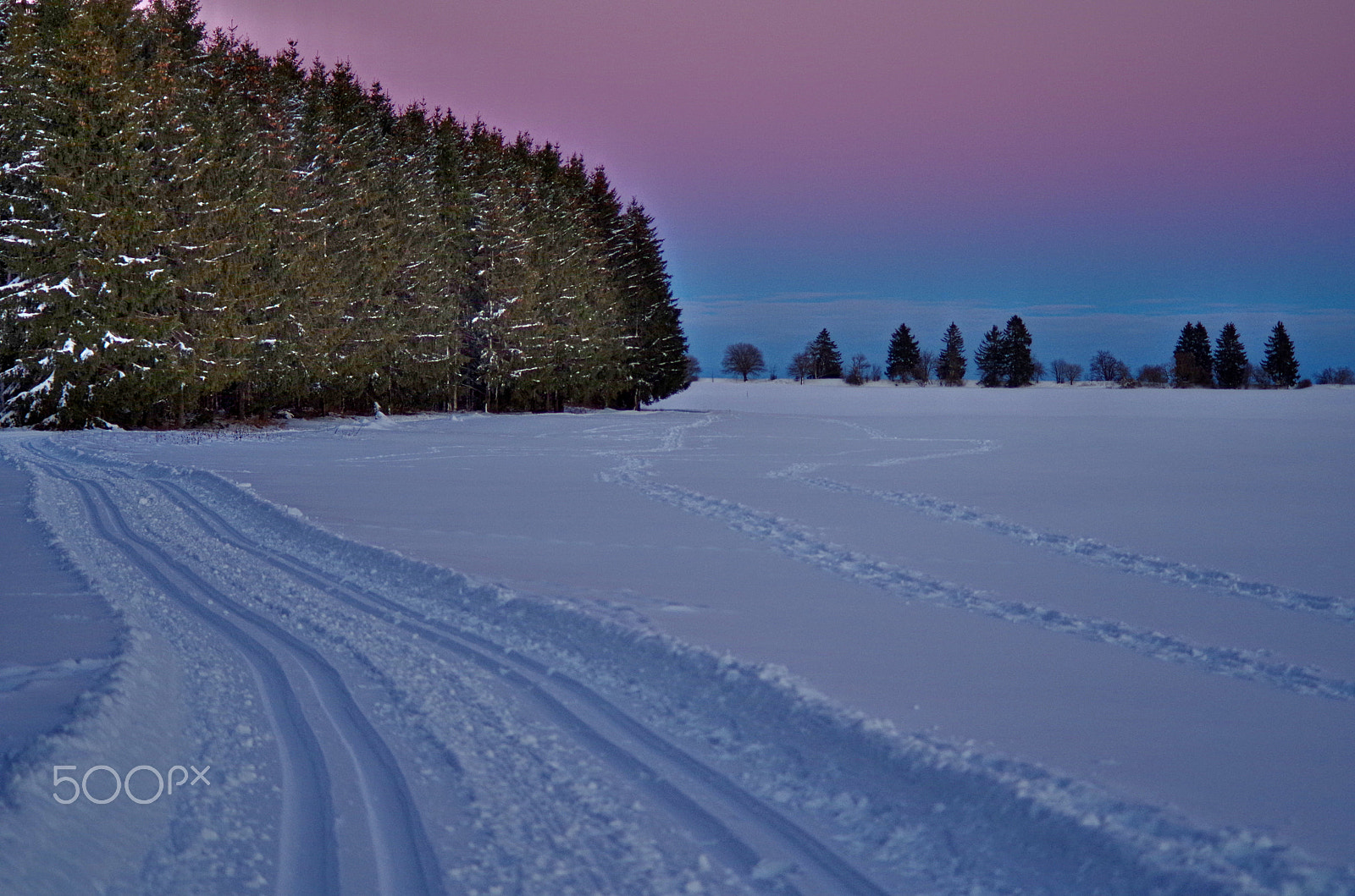 Pentax K-30 + smc PENTAX-DA L 55-300mmF4-5.8ED sample photo. Winter evening photography