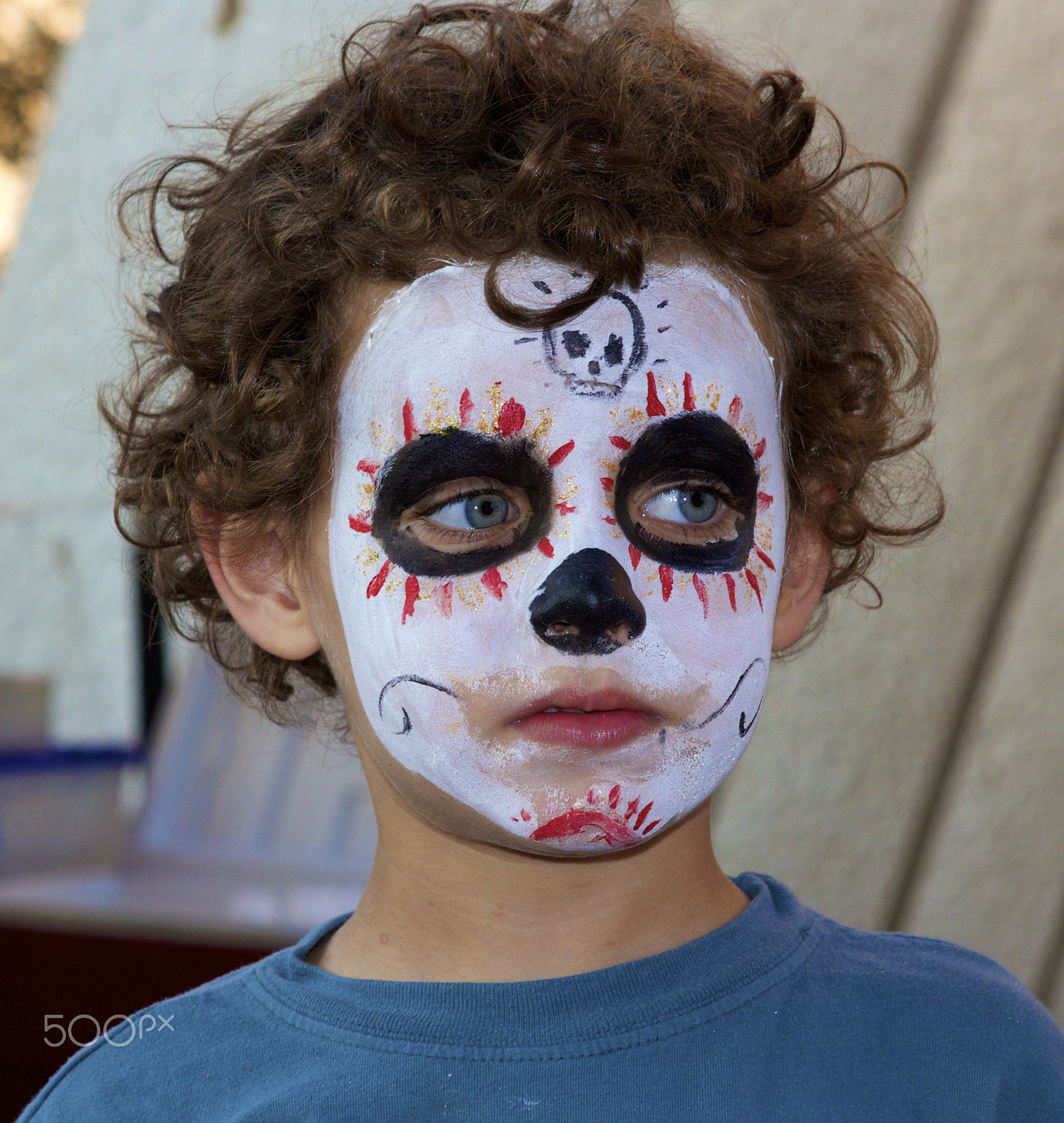 Canon EF 24-70mm F2.8L USM sample photo. The eyes have it, in that painted face! photography