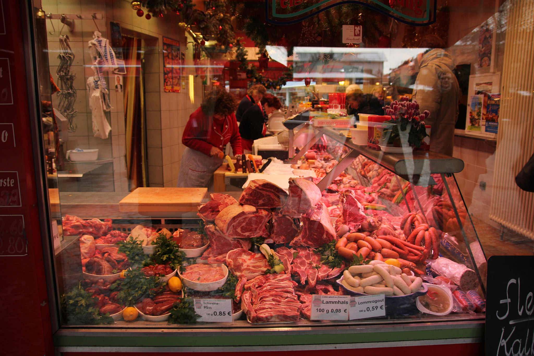 Canon EOS 550D (EOS Rebel T2i / EOS Kiss X4) sample photo. Meat photography