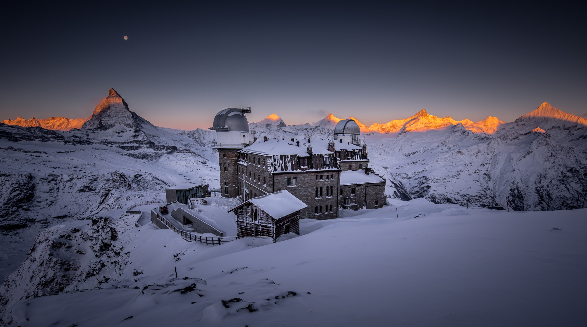 Canon EF 11-24mm F4L USM sample photo. Sunrise at gornergrat photography