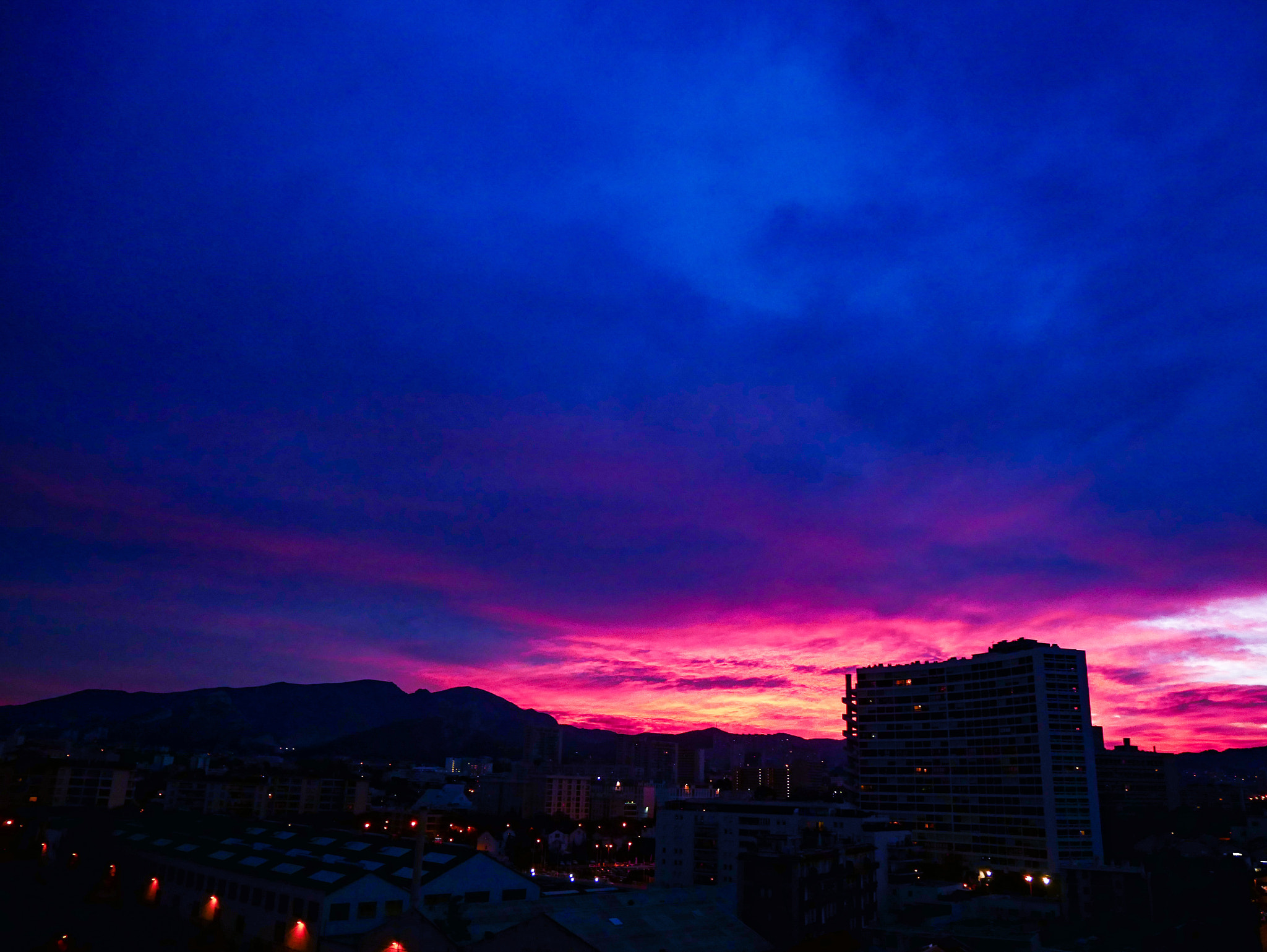 Panasonic Lumix DMC-GX85 (Lumix DMC-GX80 / Lumix DMC-GX7 Mark II) sample photo