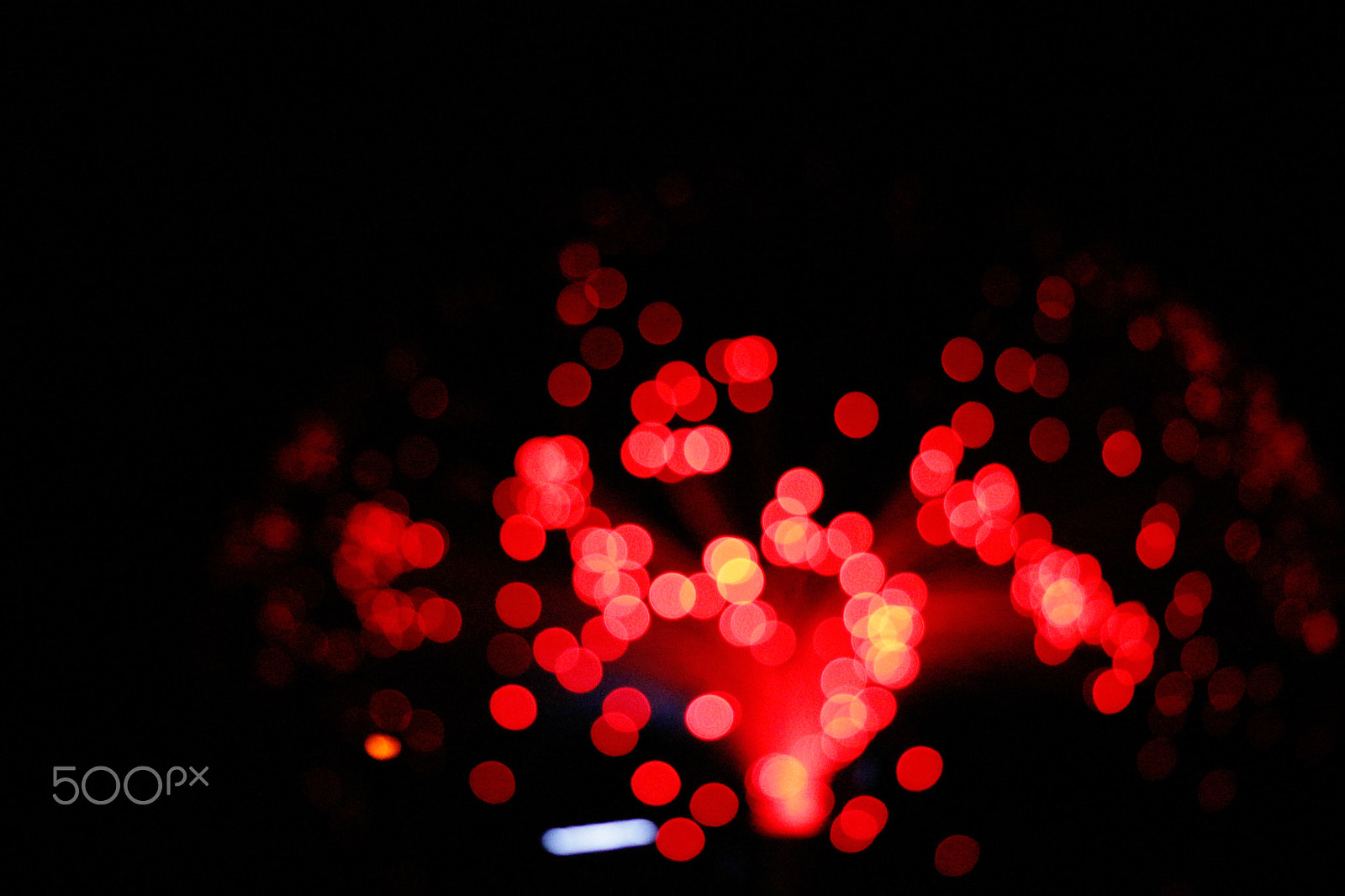 Canon EOS 650D (EOS Rebel T4i / EOS Kiss X6i) + Canon EF 40mm F2.8 STM sample photo. Magic lights photography