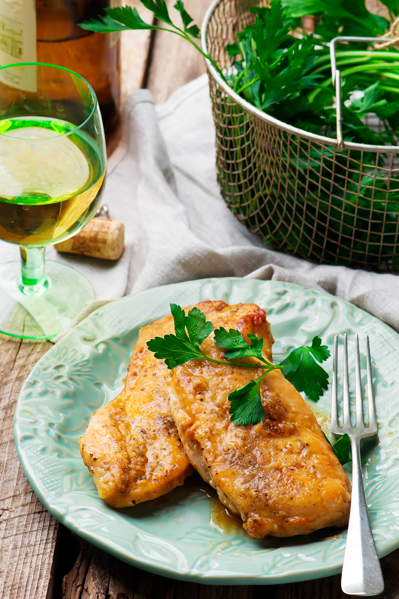 Nikon AF-S Micro-Nikkor 105mm F2.8G IF-ED VR sample photo. Chicken marsala photography