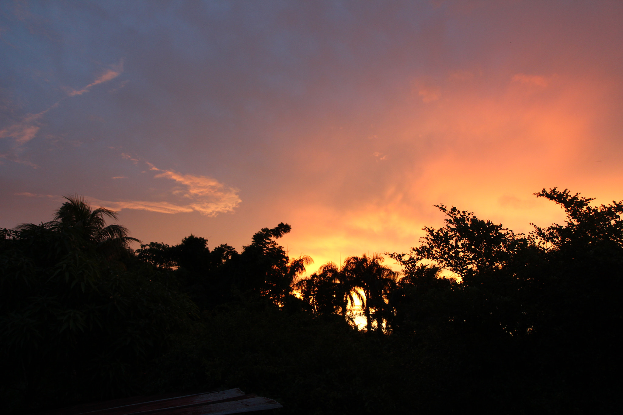Canon EF-S 17-55mm F2.8 IS USM sample photo. Sunset photography