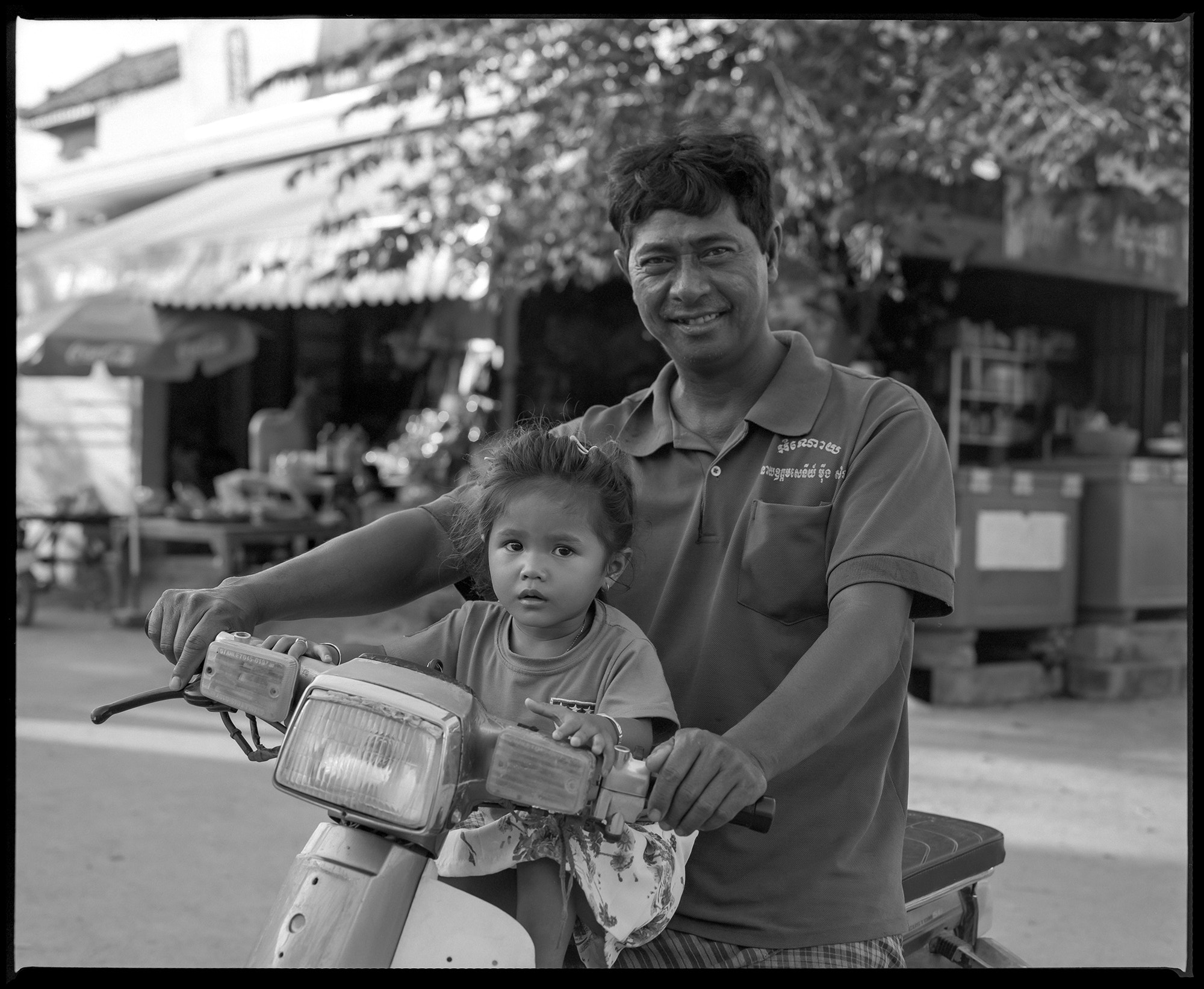 Sony SLT-A77 sample photo. Going to work photography