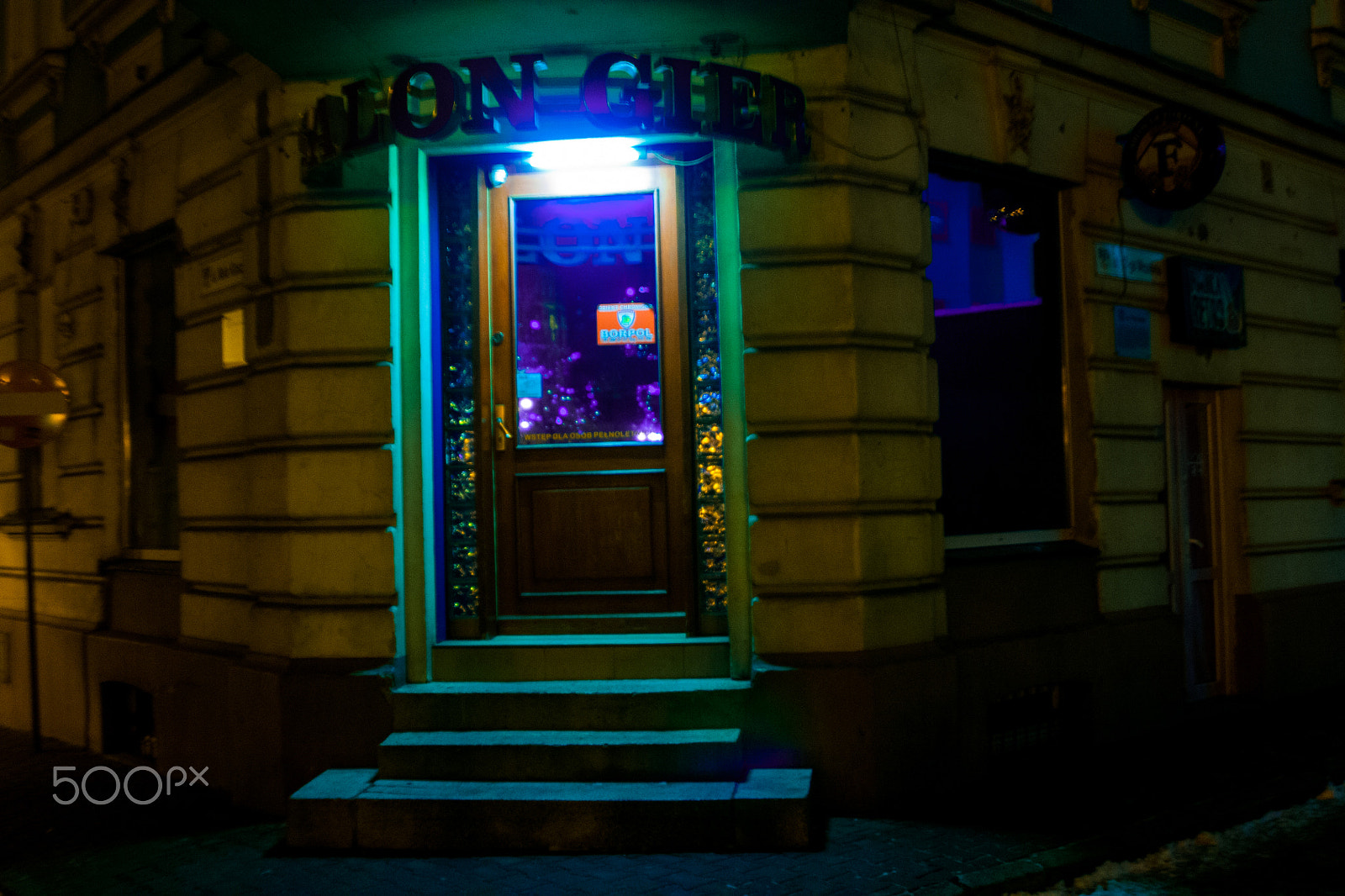 Sony Alpha DSLR-A700 + 24-70mm F2.8 sample photo. Night. photography