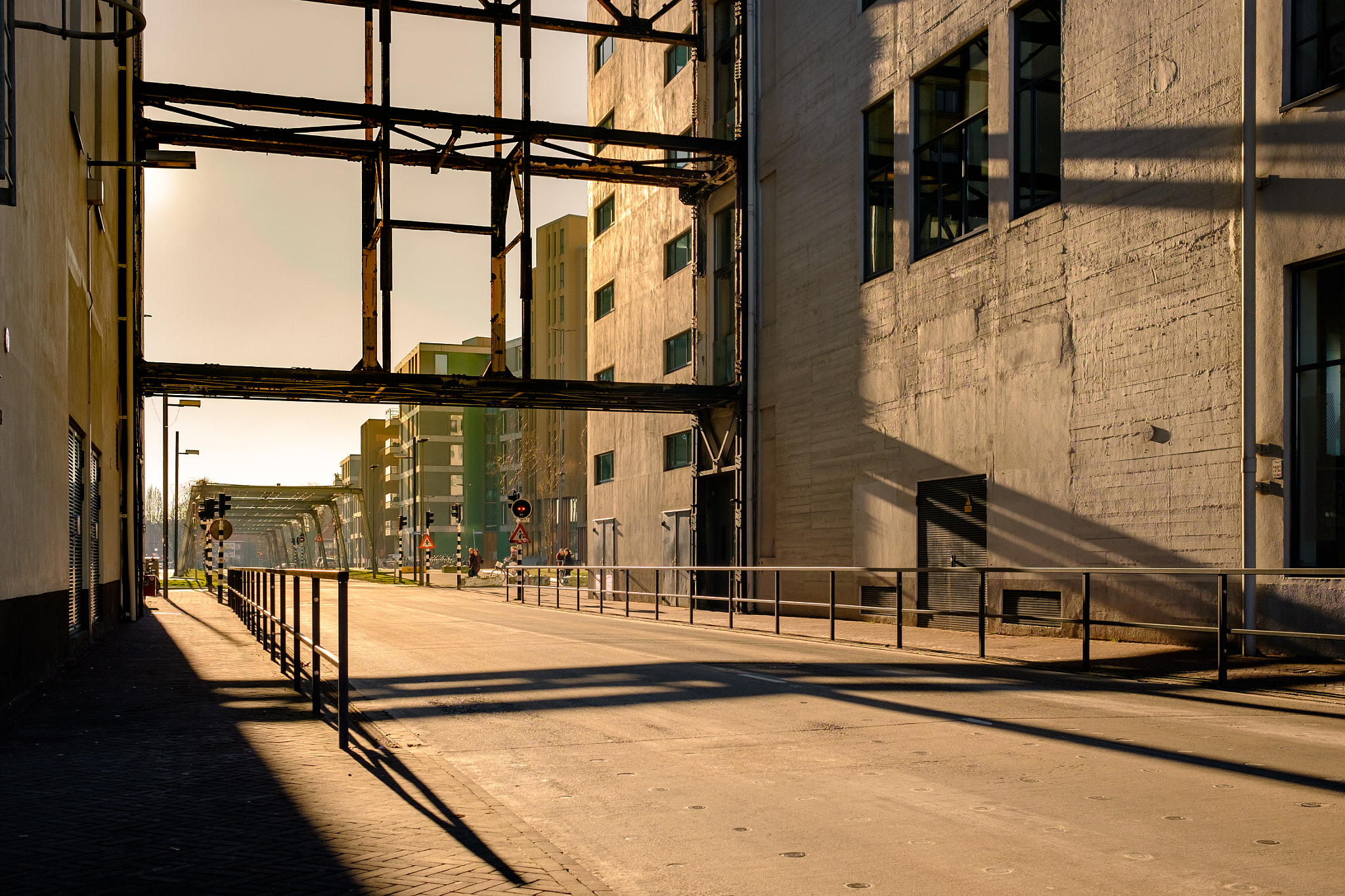 Fujifilm X-T10 + Fujifilm XF 23mm F1.4 R sample photo. Strijp - the factory passage photography