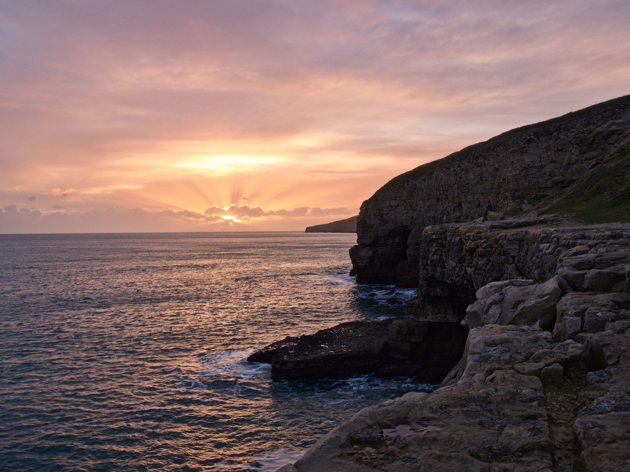 Olympus M.Zuiko Digital 14-42mm F3.5-5.6 II R sample photo. Dancing ledge photography