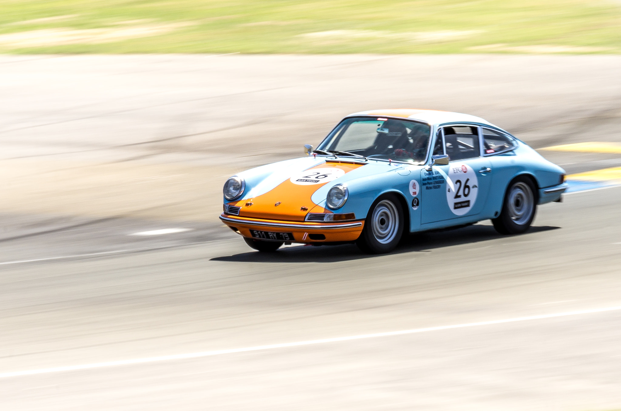 Pentax K-5 sample photo. Porsche 911 2,0l (1965) photography