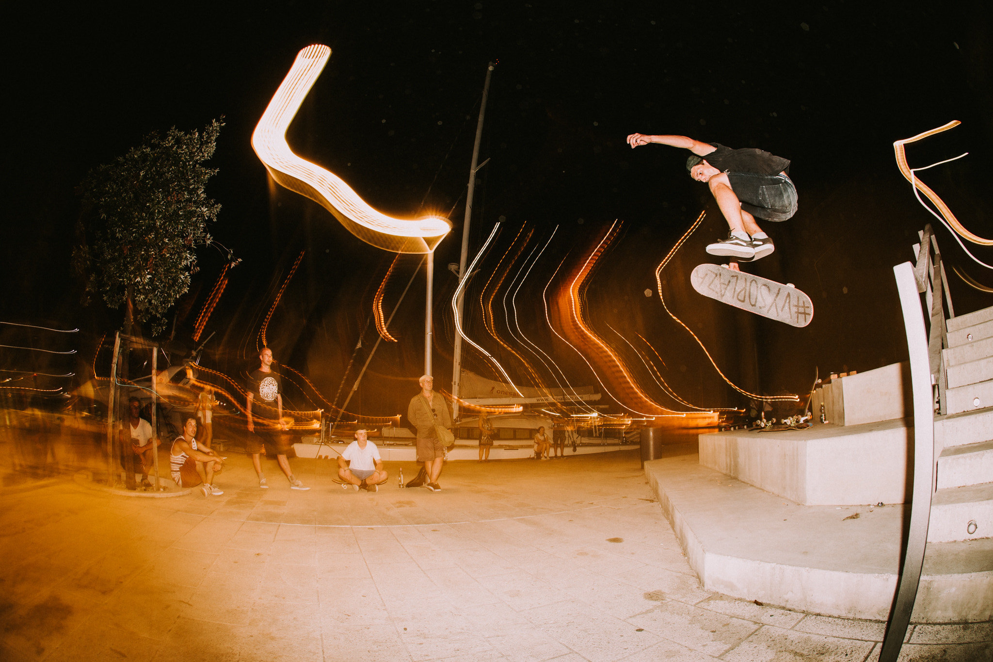 Canon EOS 6D + Canon EF 15mm F2.8 Fisheye sample photo. Míla milouch - 360 kickflip / split photography