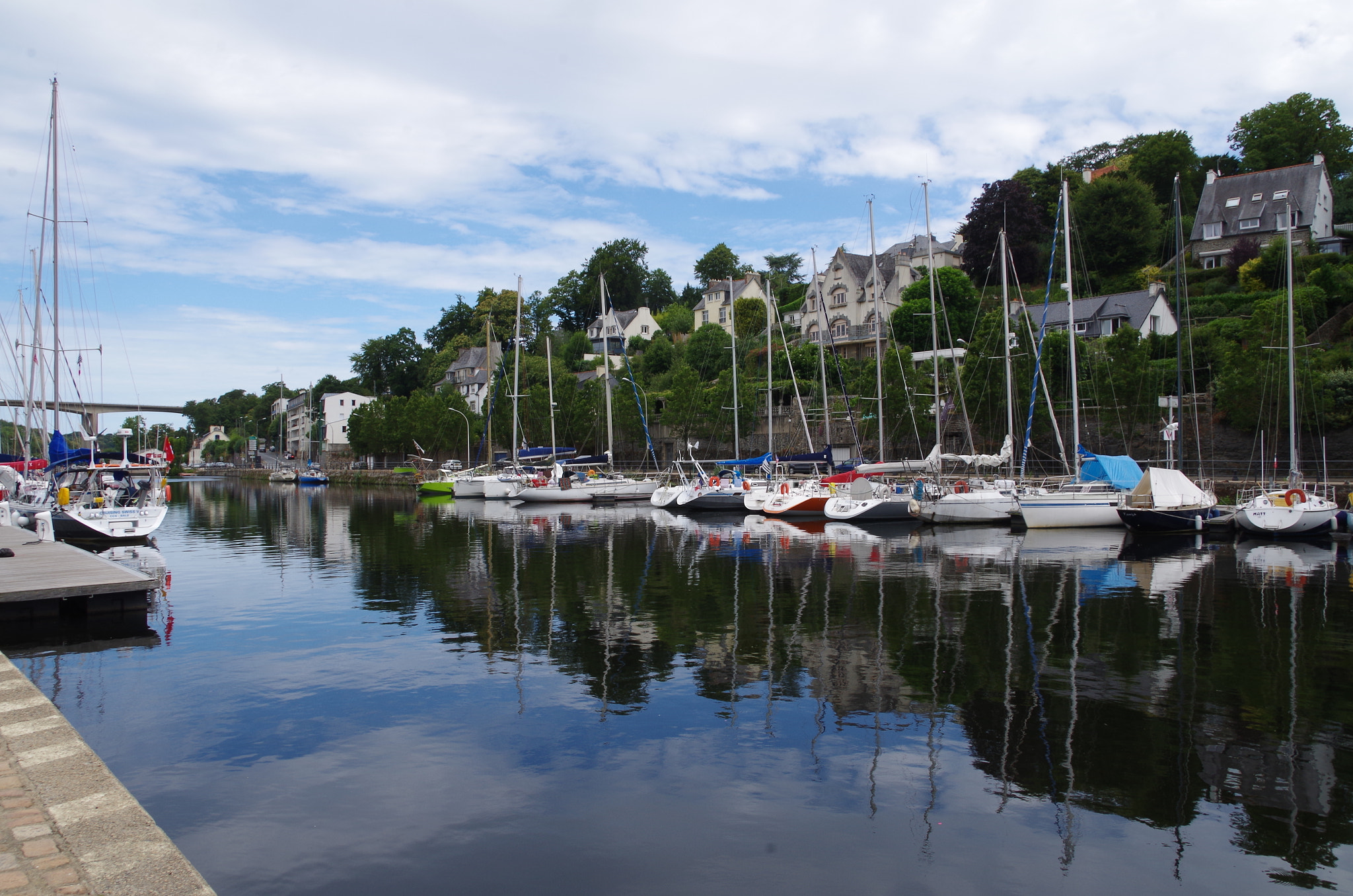 Pentax K-50 sample photo. Morlaix photography